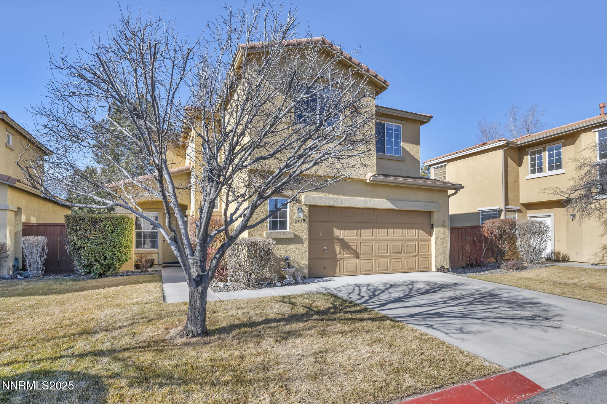 2479 Napoli Drive Property Photo 3