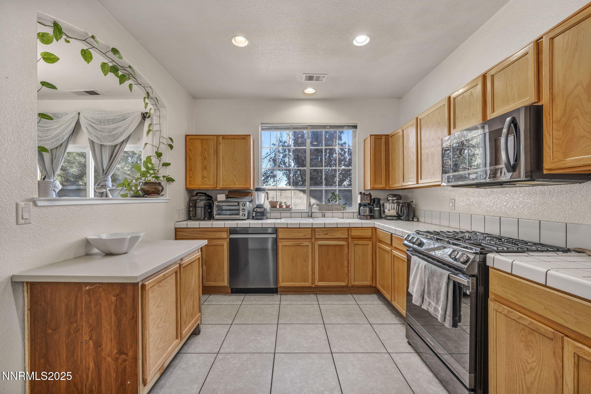 2479 Napoli Drive Property Photo 11