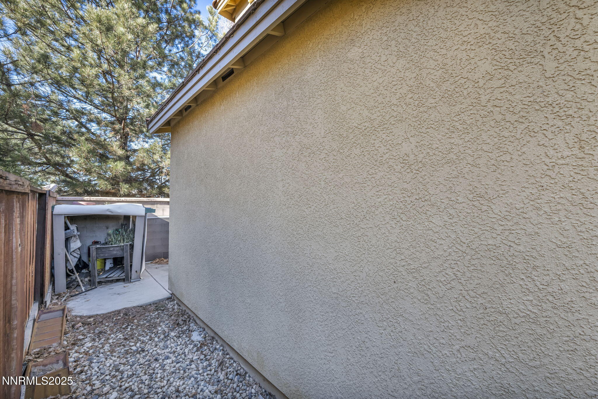 2479 Napoli Drive Property Photo 29