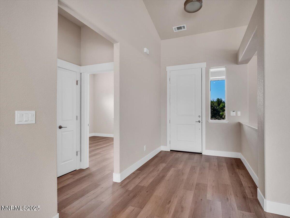 2765 Squires Street Property Photo 36