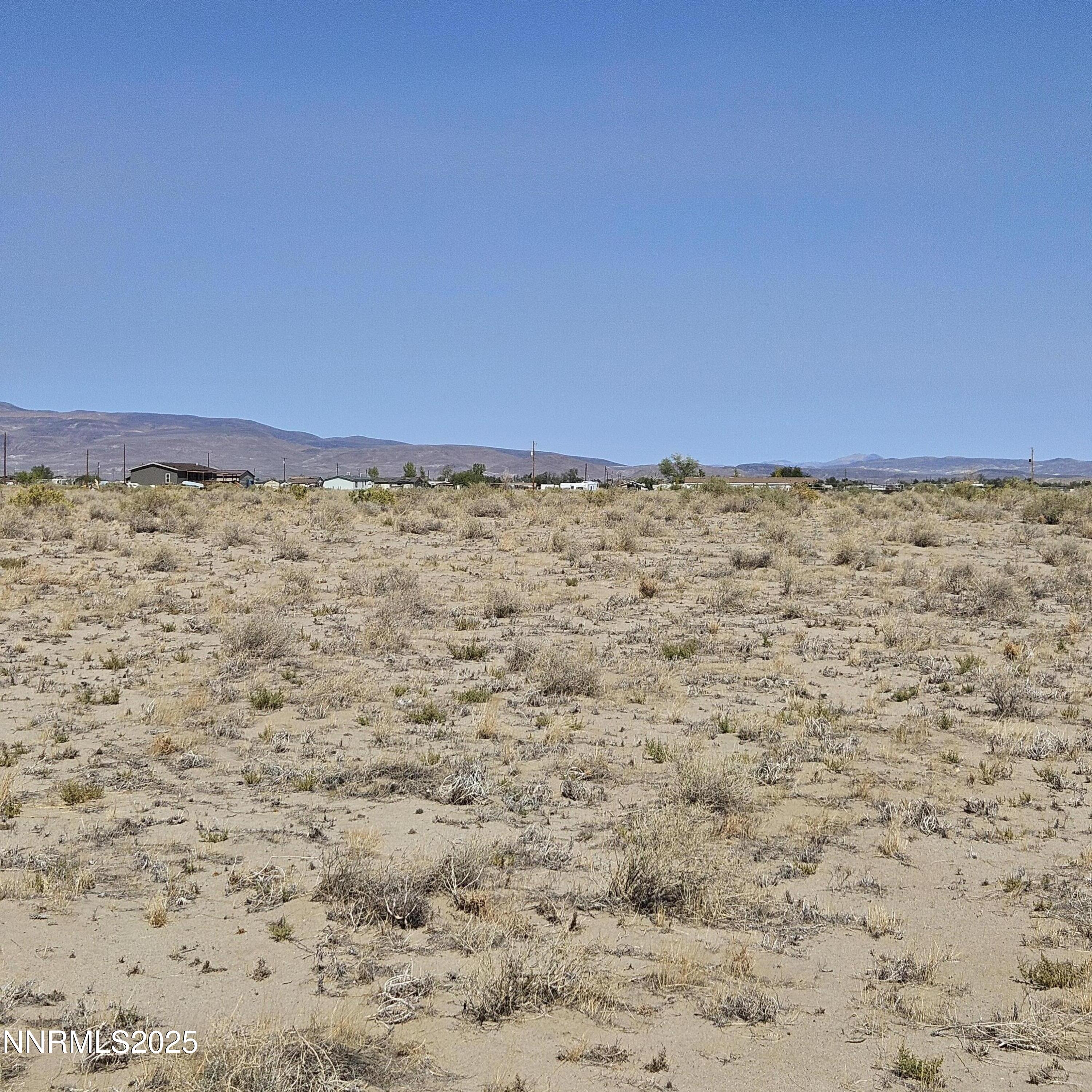 1590 E Badger Street Property Photo 2