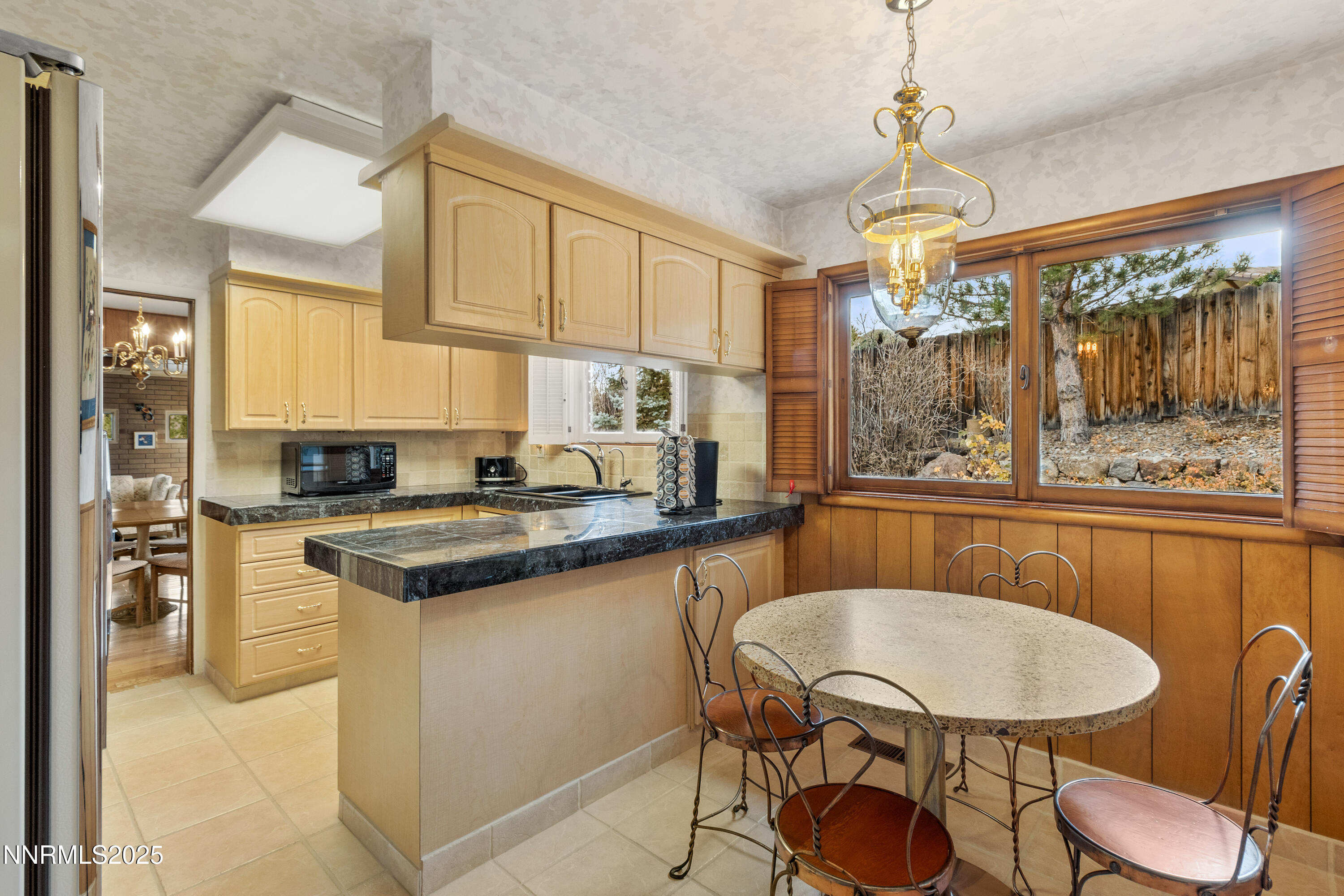 1885 Solari Drive Property Photo 8