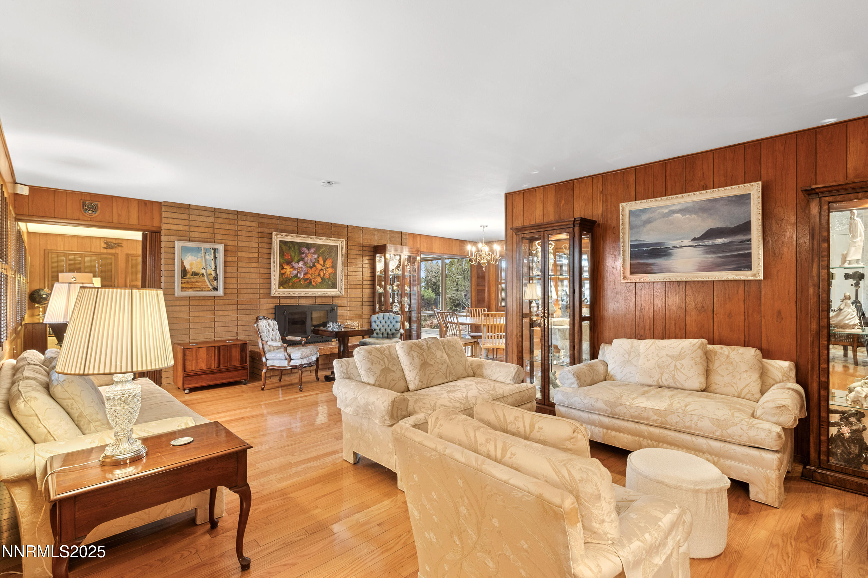 1885 Solari Drive Property Photo 13