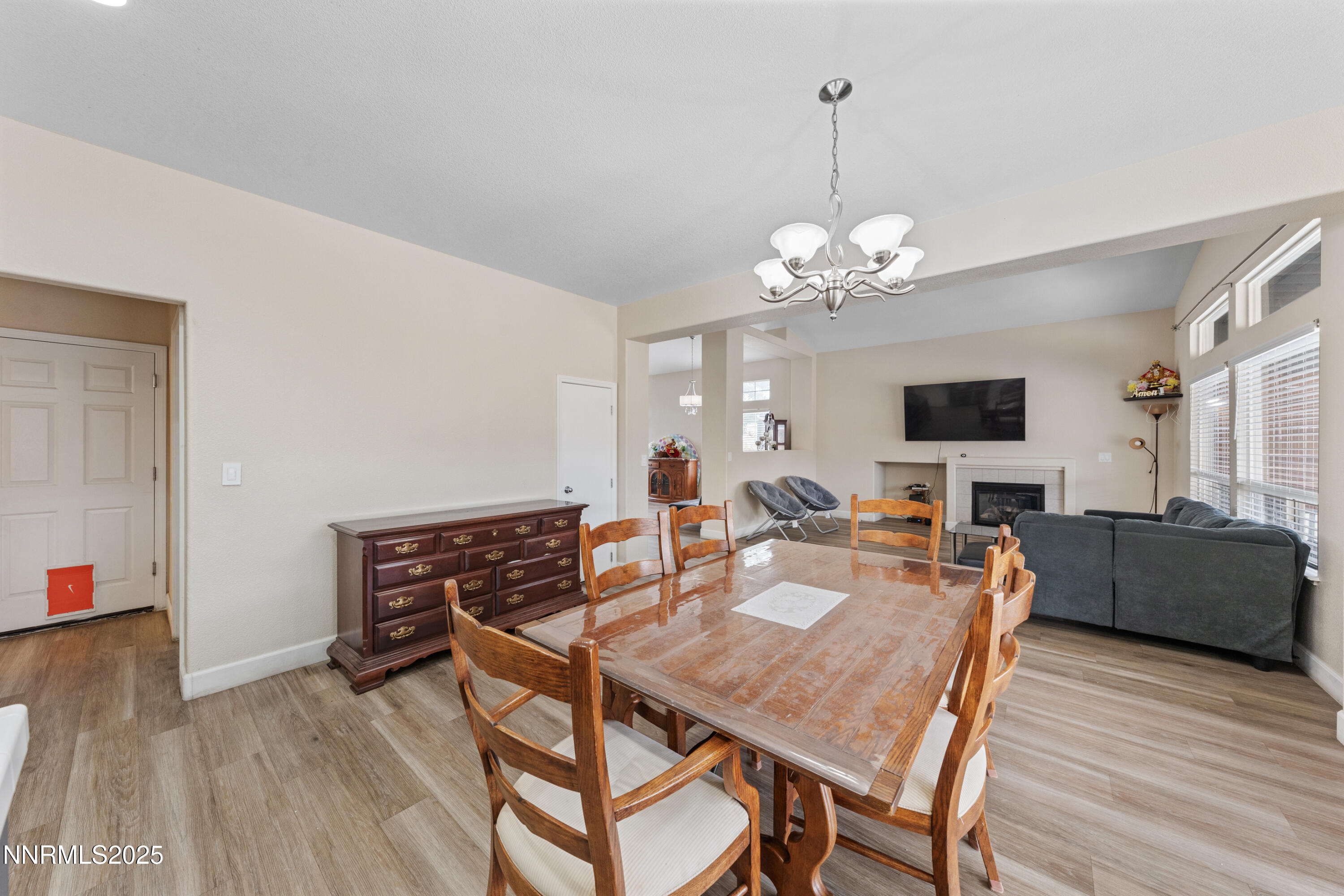 9920 Grand Falls Drive Property Photo 14