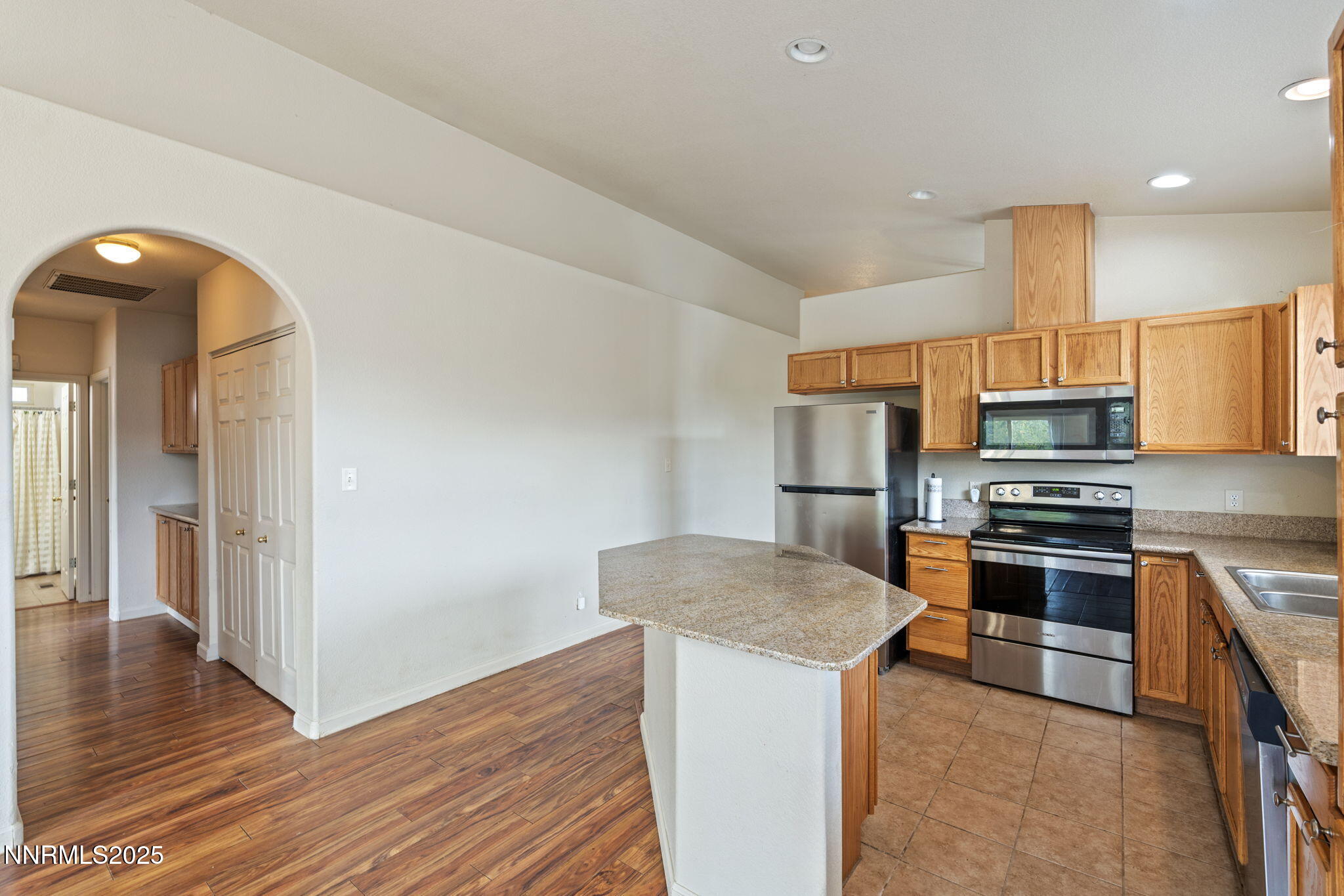 7150 Crosswater Court Property Photo 7