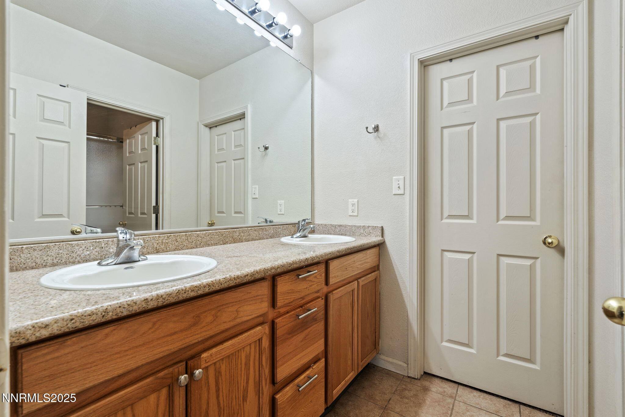 7150 Crosswater Court Property Photo 15