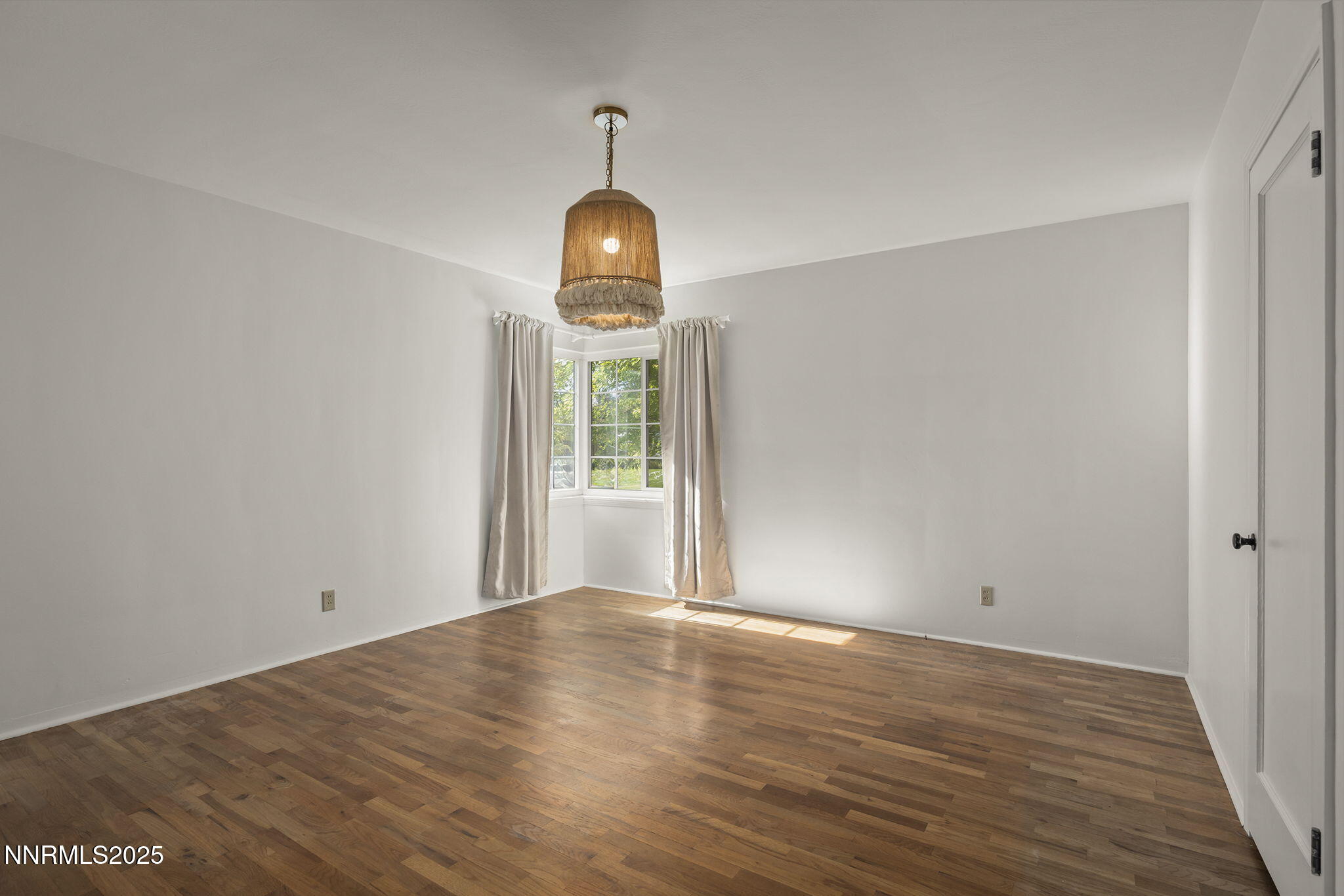 640 Robin Street Property Photo 20