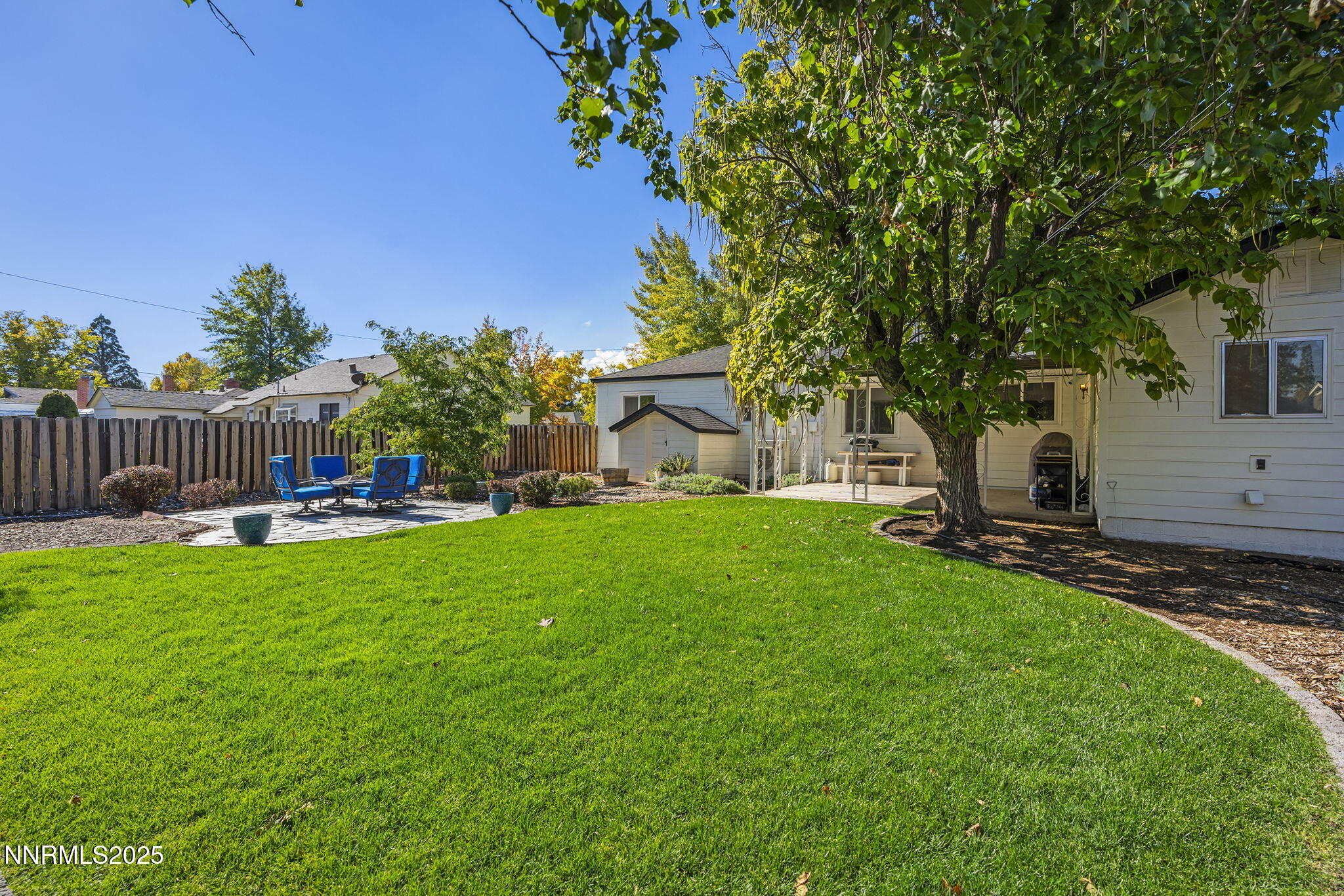 640 Robin Street Property Photo 25