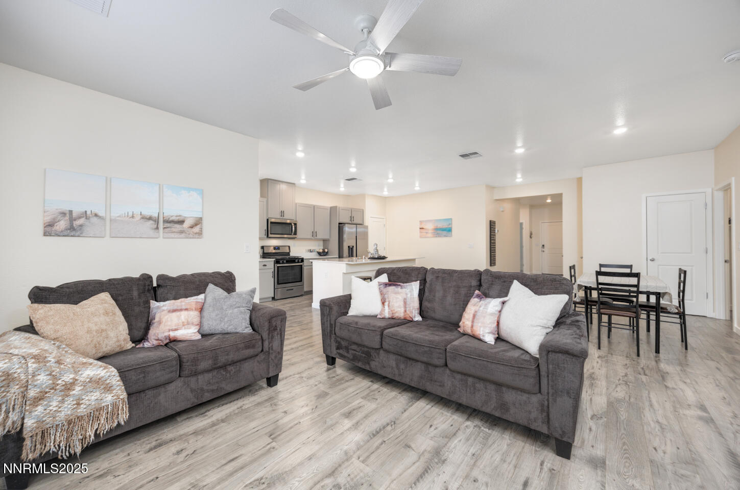 775 Karry Way Property Photo 3