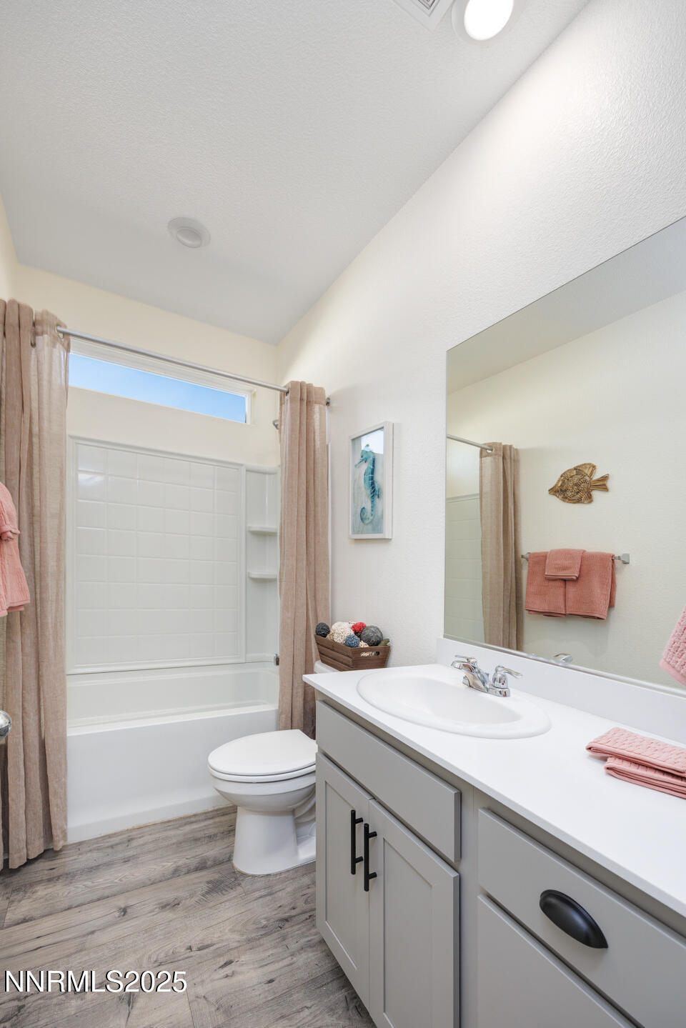 775 Karry Way Property Photo 11