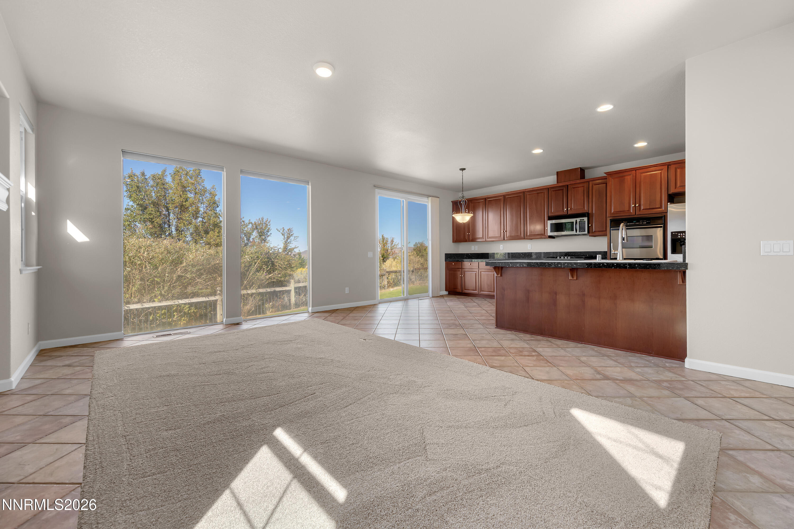 2910 Albazano Court Property Photo 12