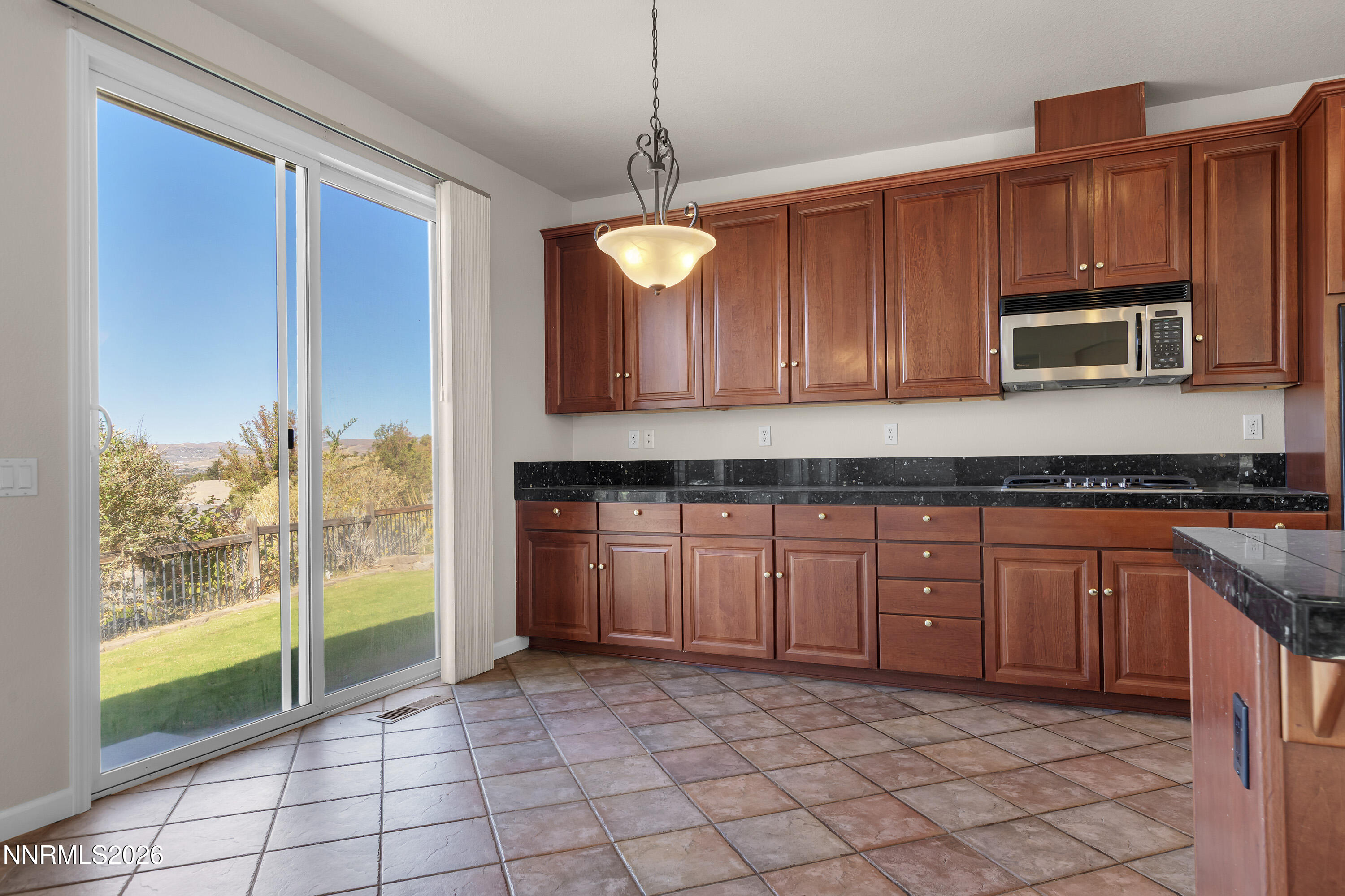2910 Albazano Court Property Photo 16