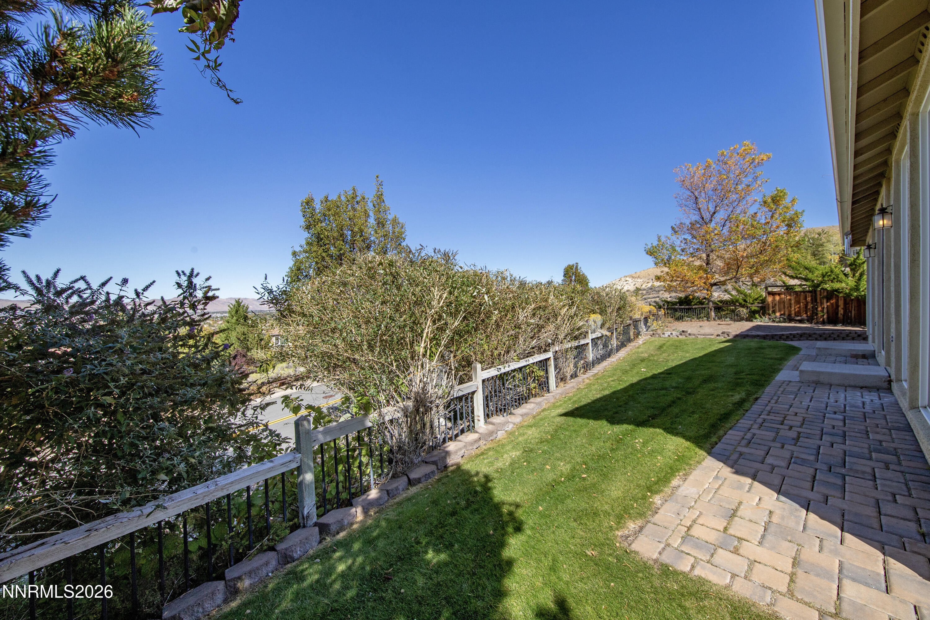 2910 Albazano Court Property Photo 39