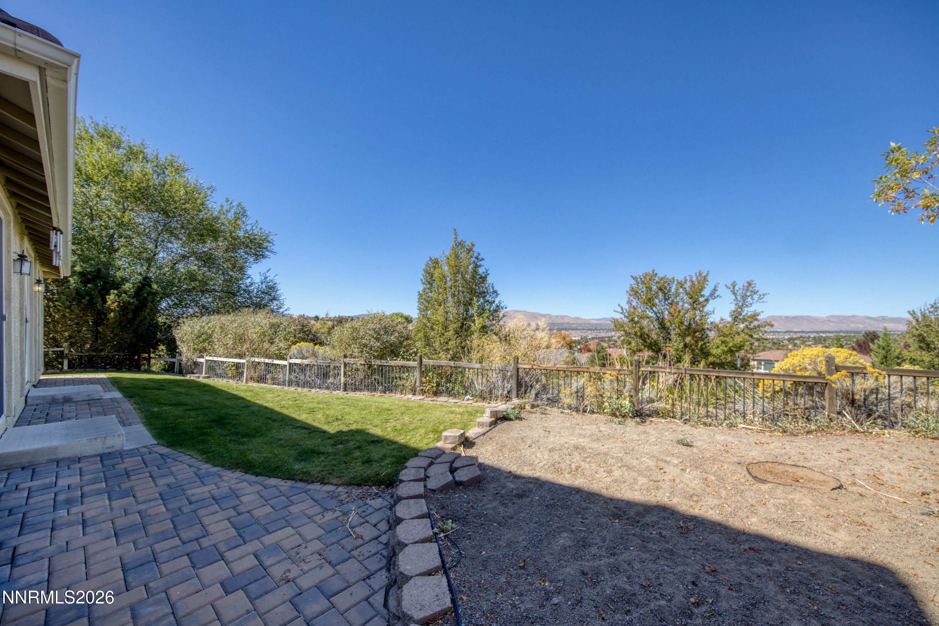 2910 Albazano Court Property Photo 40