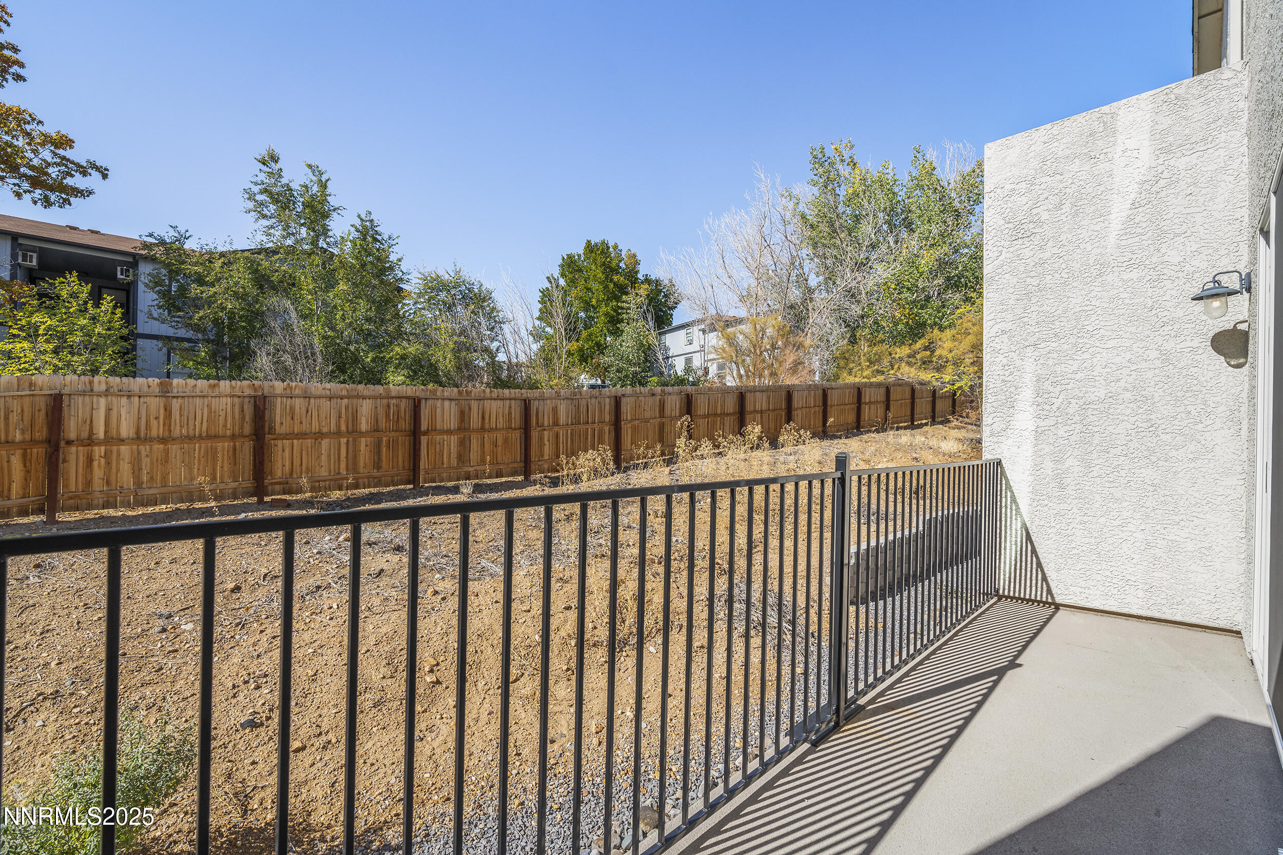 5013 Cavestone Road Property Photo 8