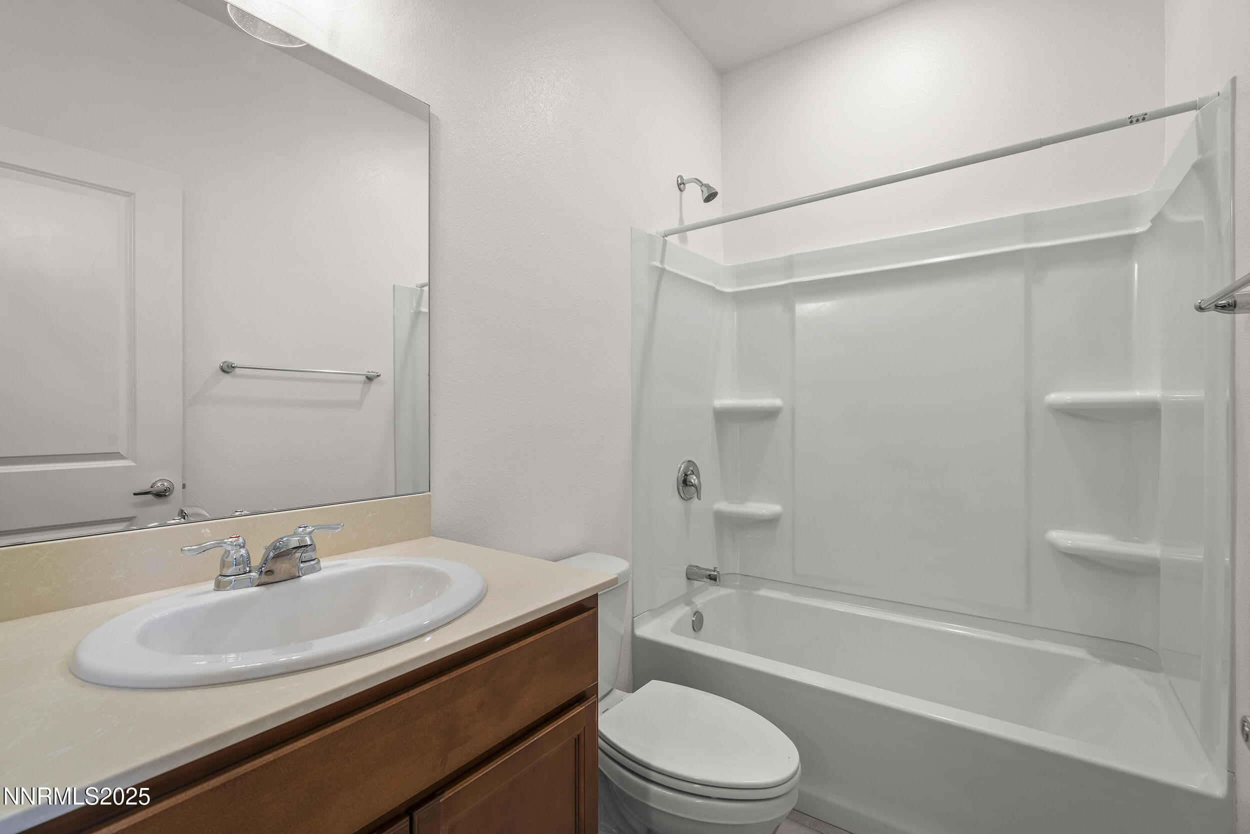 5013 Cavestone Road Property Photo 21