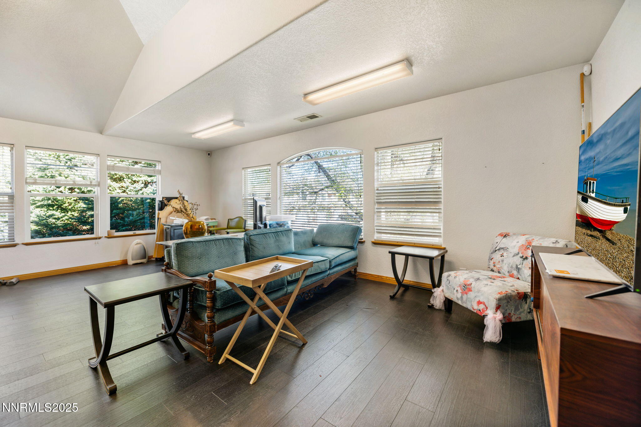 545 Anderson Street Property Photo 29