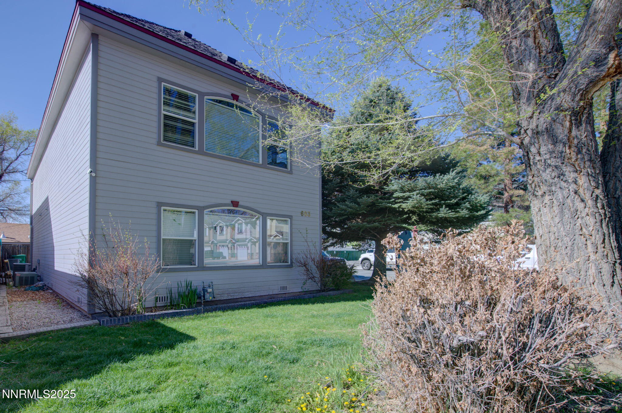 545 Anderson Street Property Photo 33
