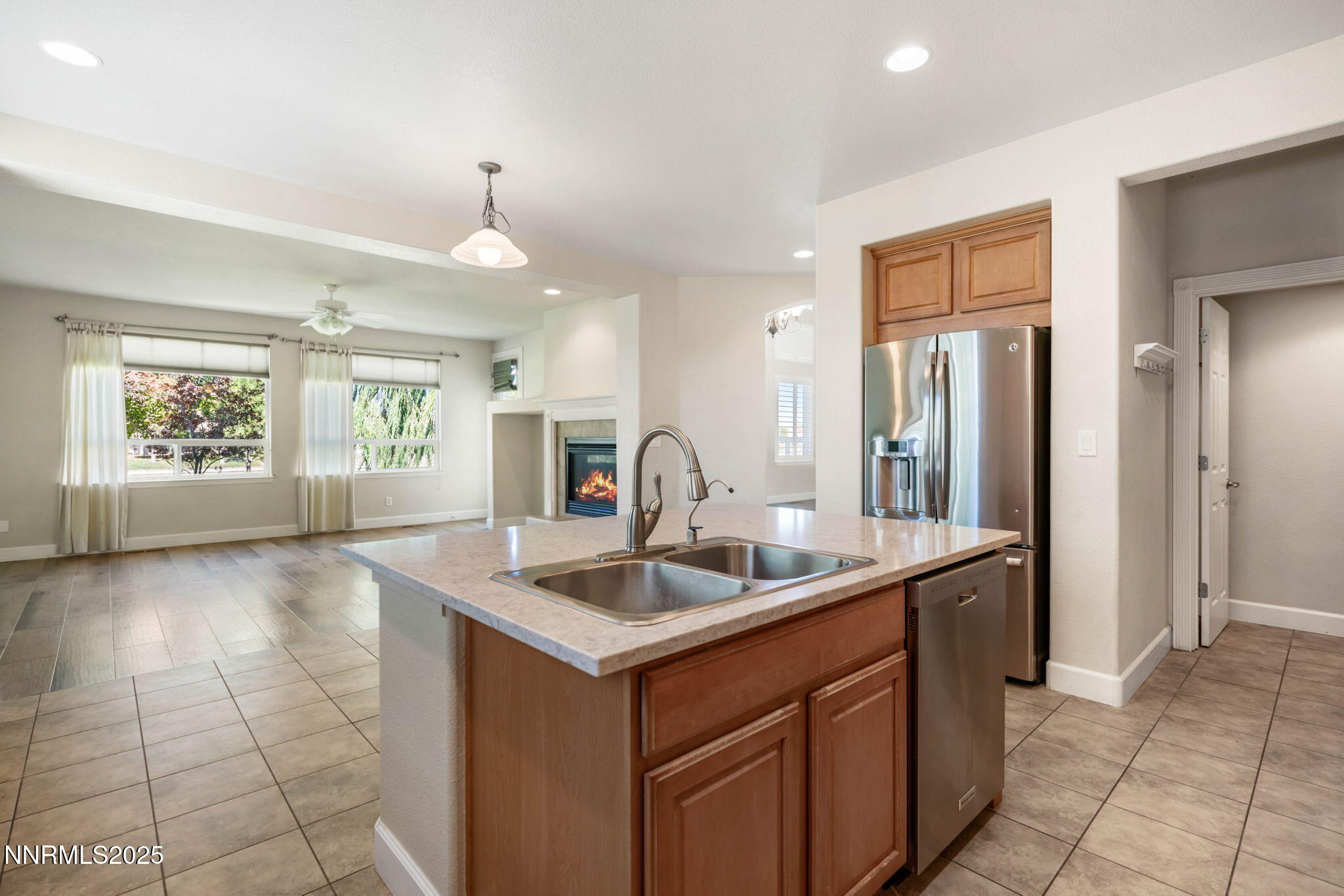 550 Stonehaven Court Property Photo 17