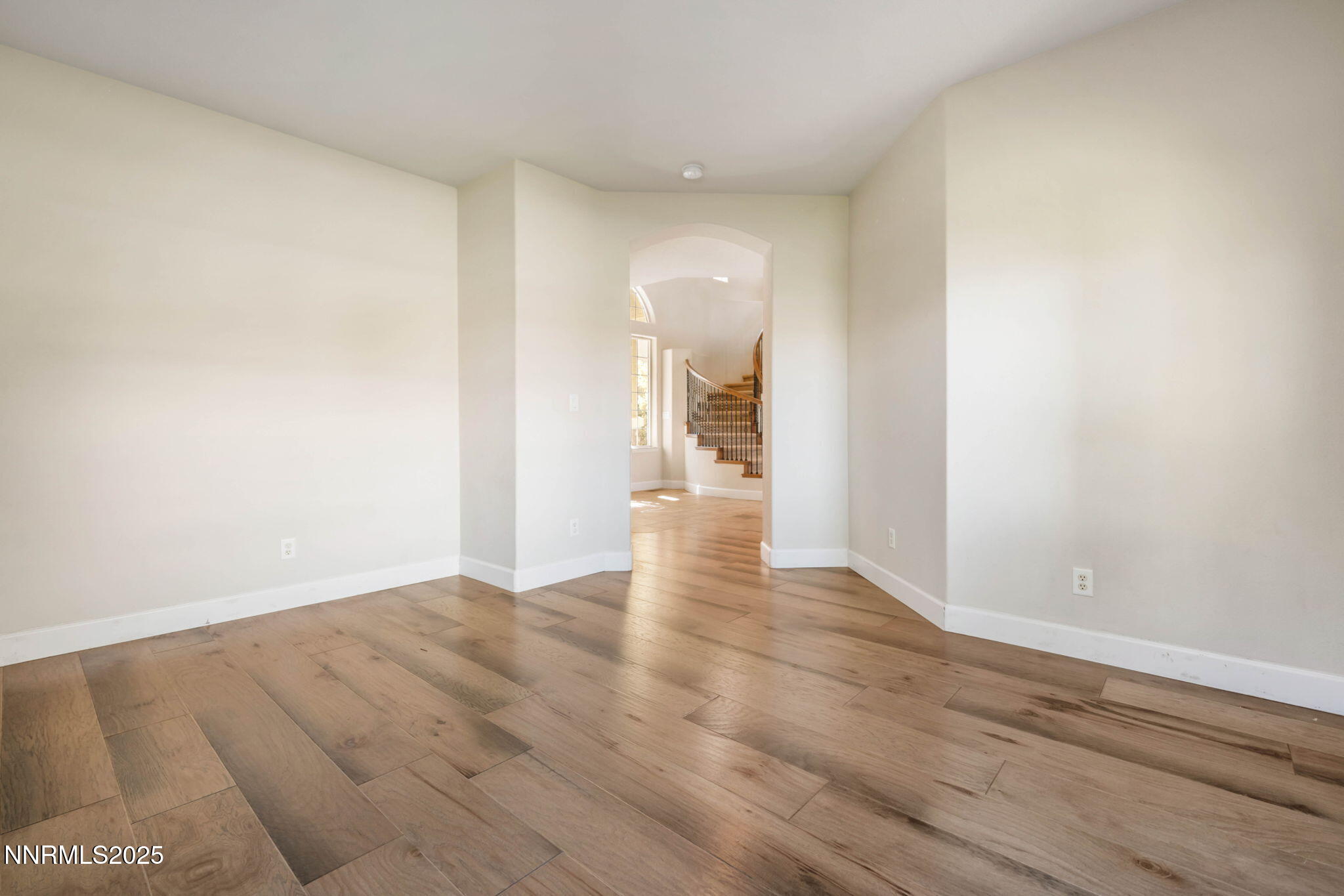 550 Stonehaven Court Property Photo 19