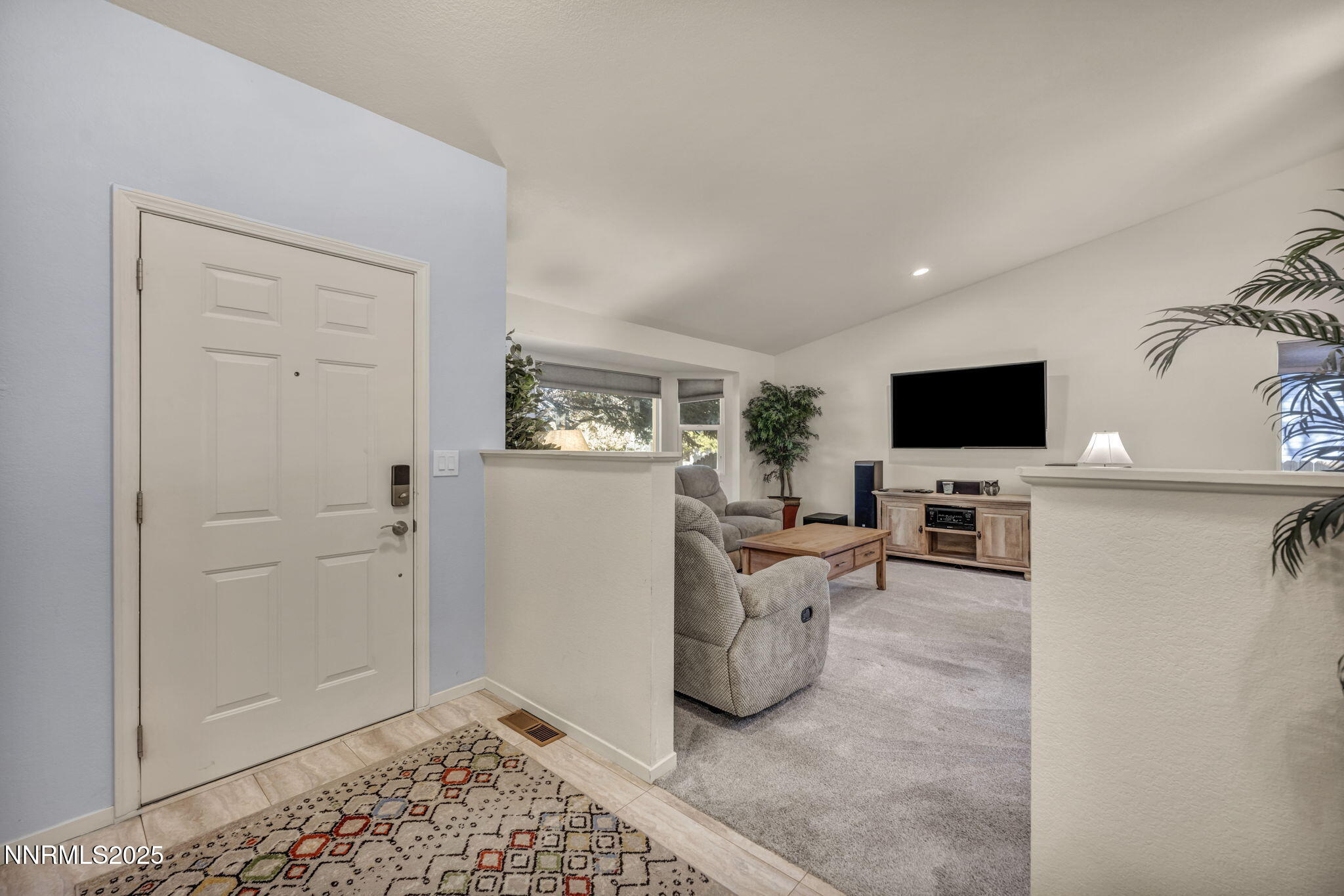 1970 Hamilton Avenue Property Photo 4