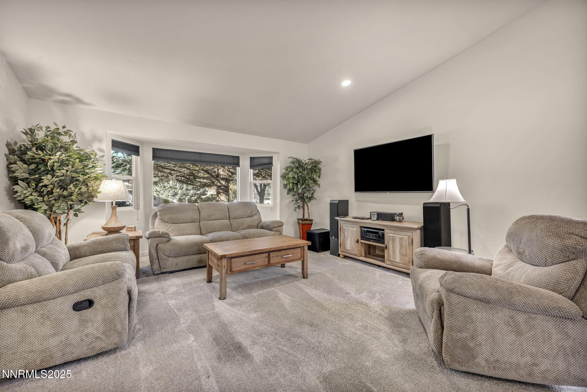 1970 Hamilton Avenue Property Photo 5