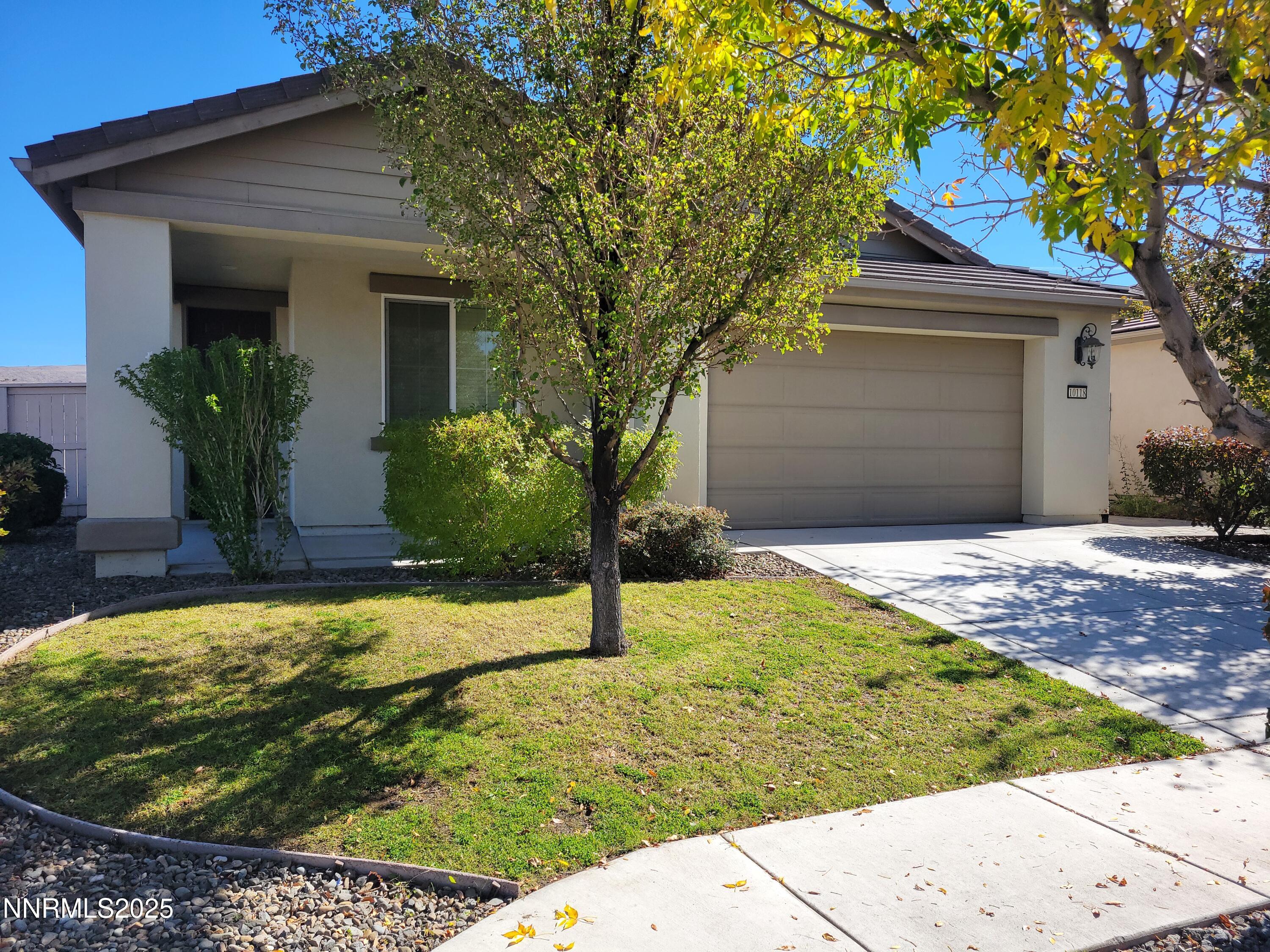 10118 Mesa Cortona Drive Property Photo 1