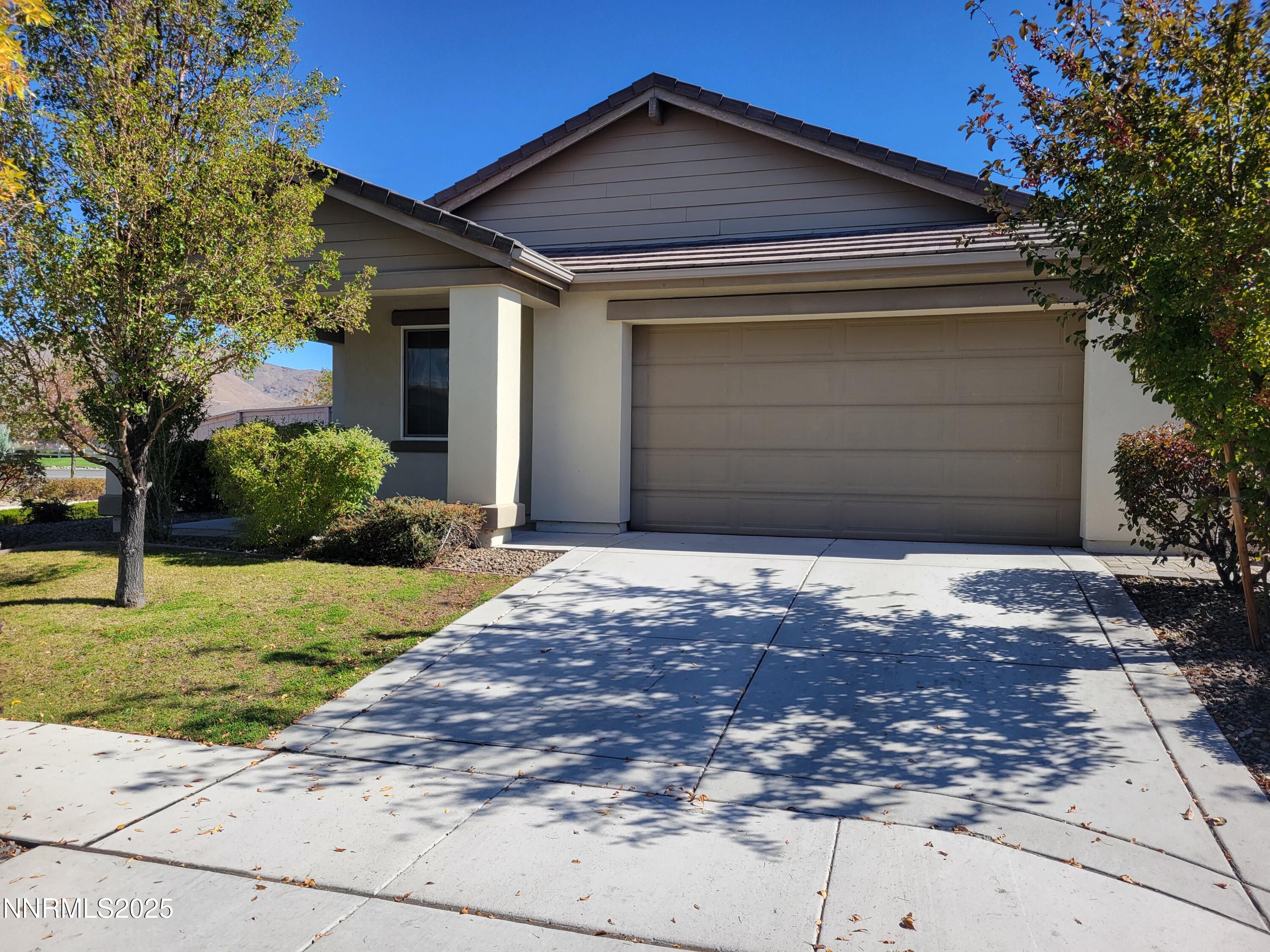 10118 Mesa Cortona Drive Property Photo 2