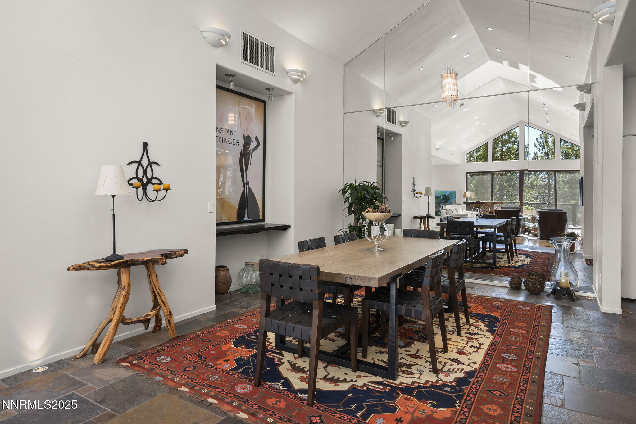 563 Tyner Way Property Photo 10