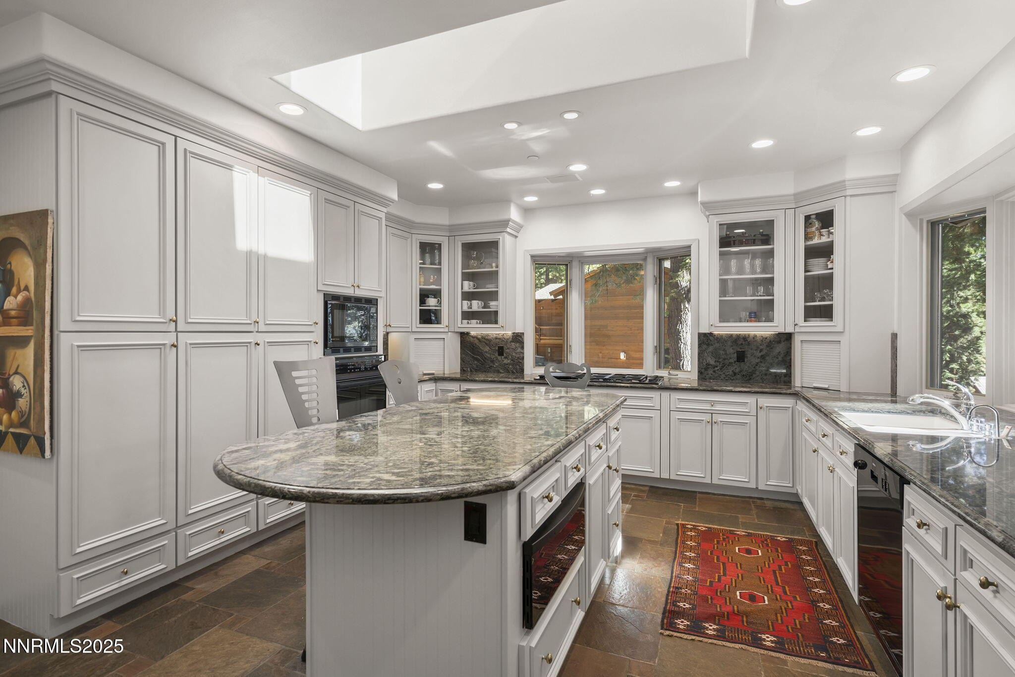 563 Tyner Way Property Photo 15