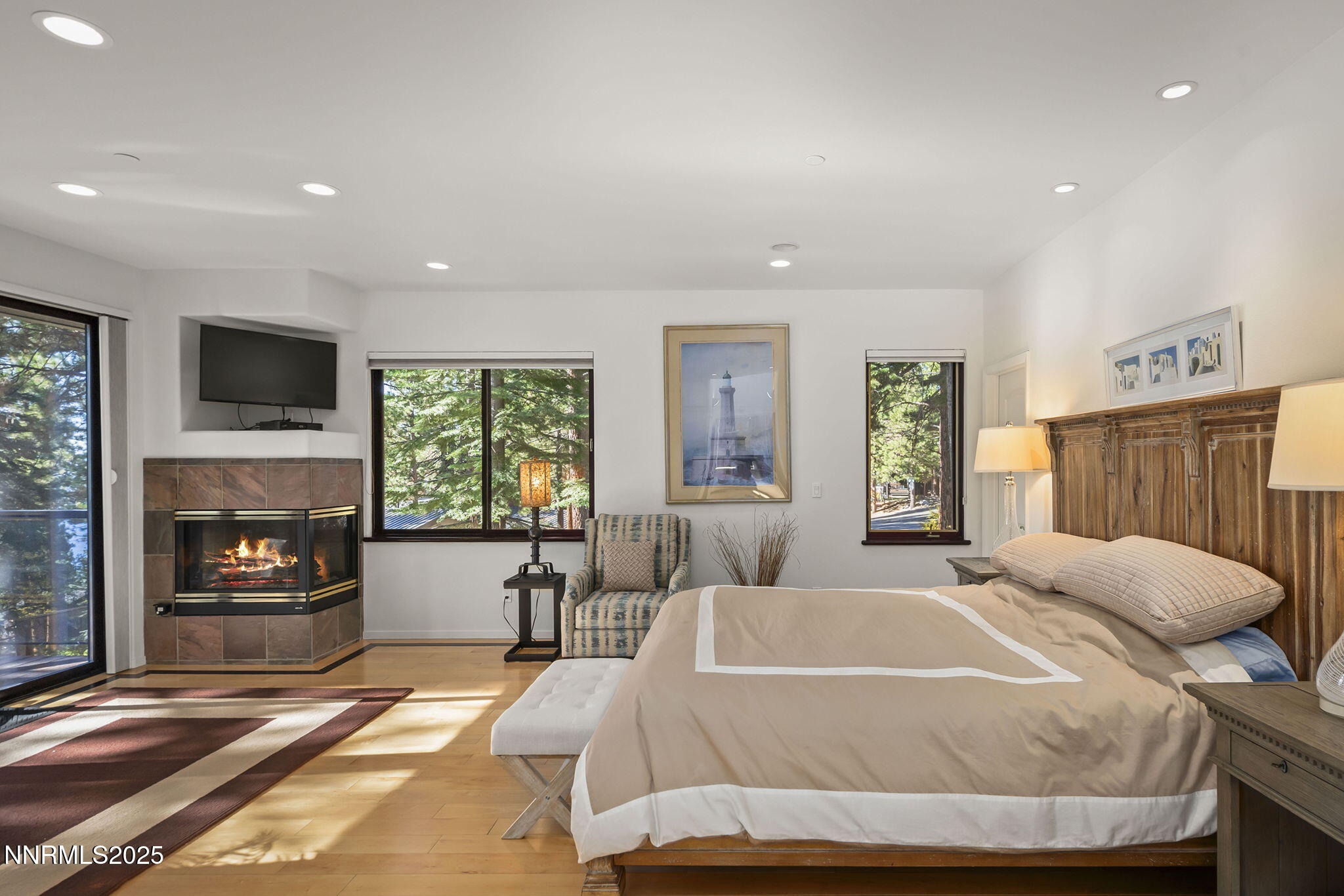 563 Tyner Way Property Photo 17