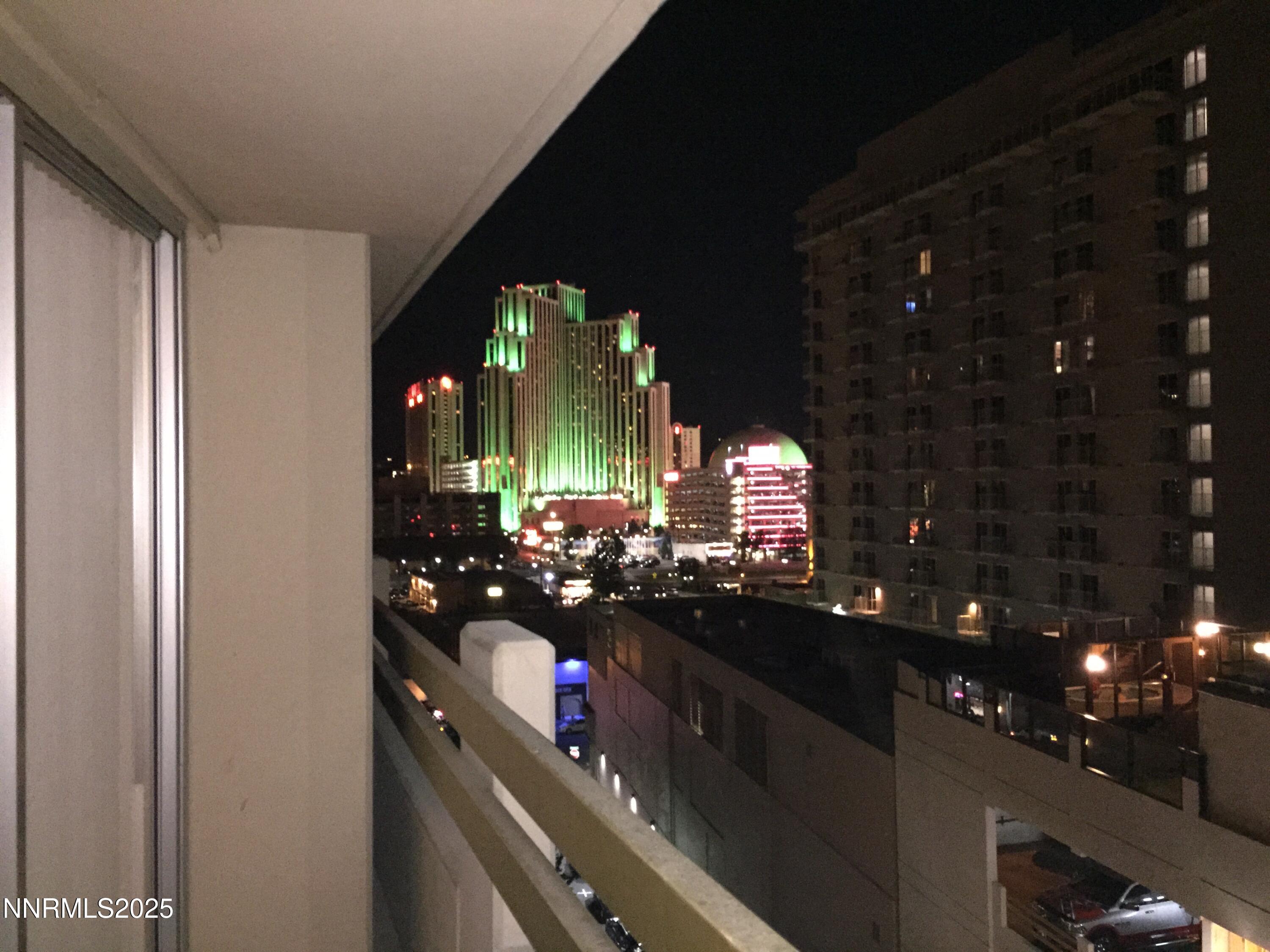 100 N Arlington Avenue Property Photo 1