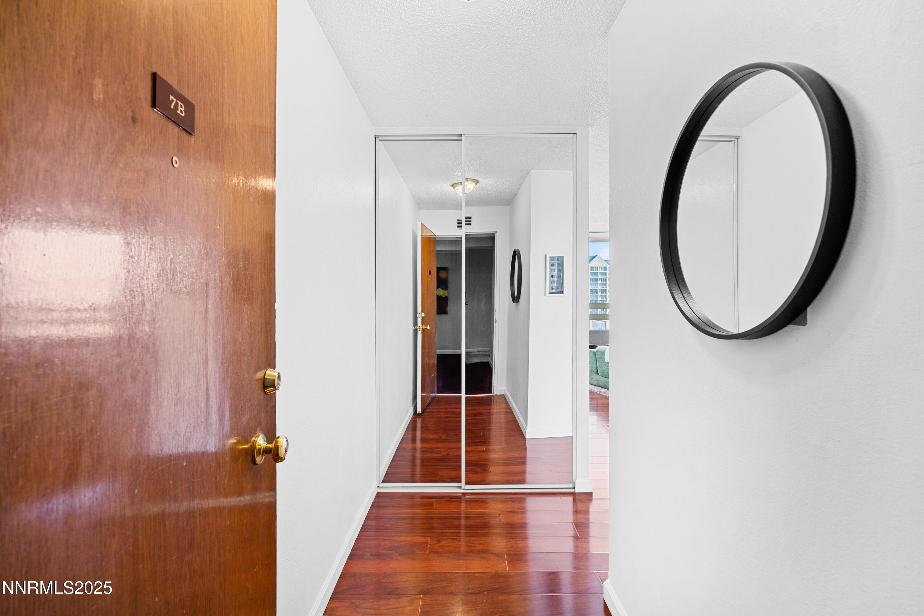 100 N Arlington Avenue Property Photo 4