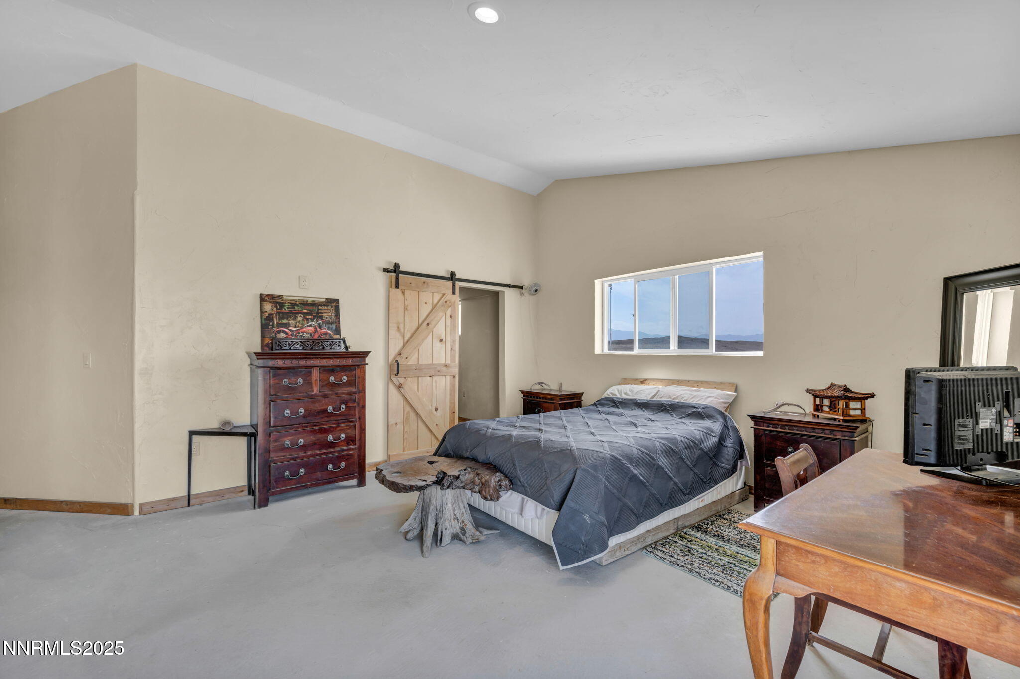 14995 Coal Canyon Road Property Photo 19