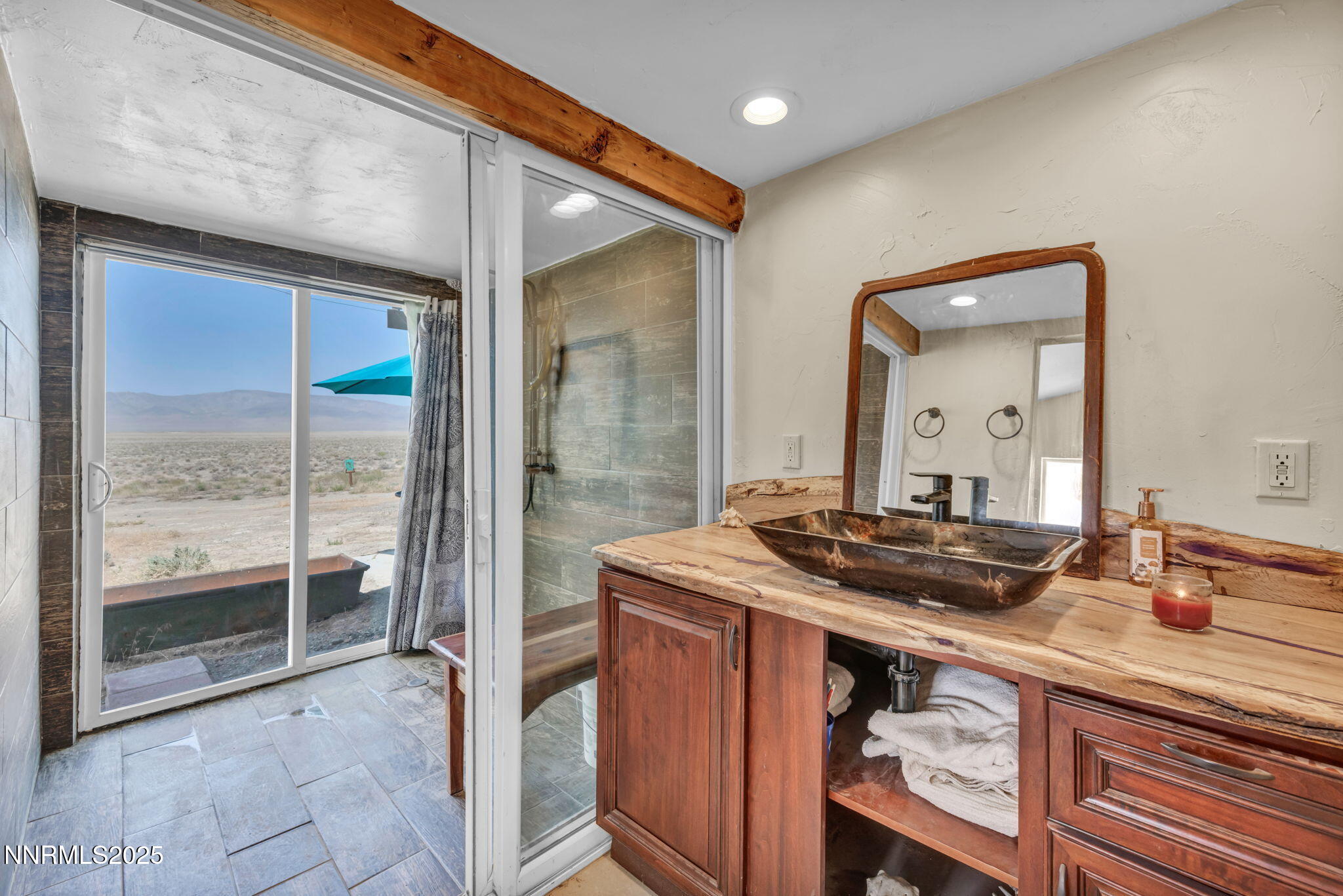 14995 Coal Canyon Road Property Photo 23