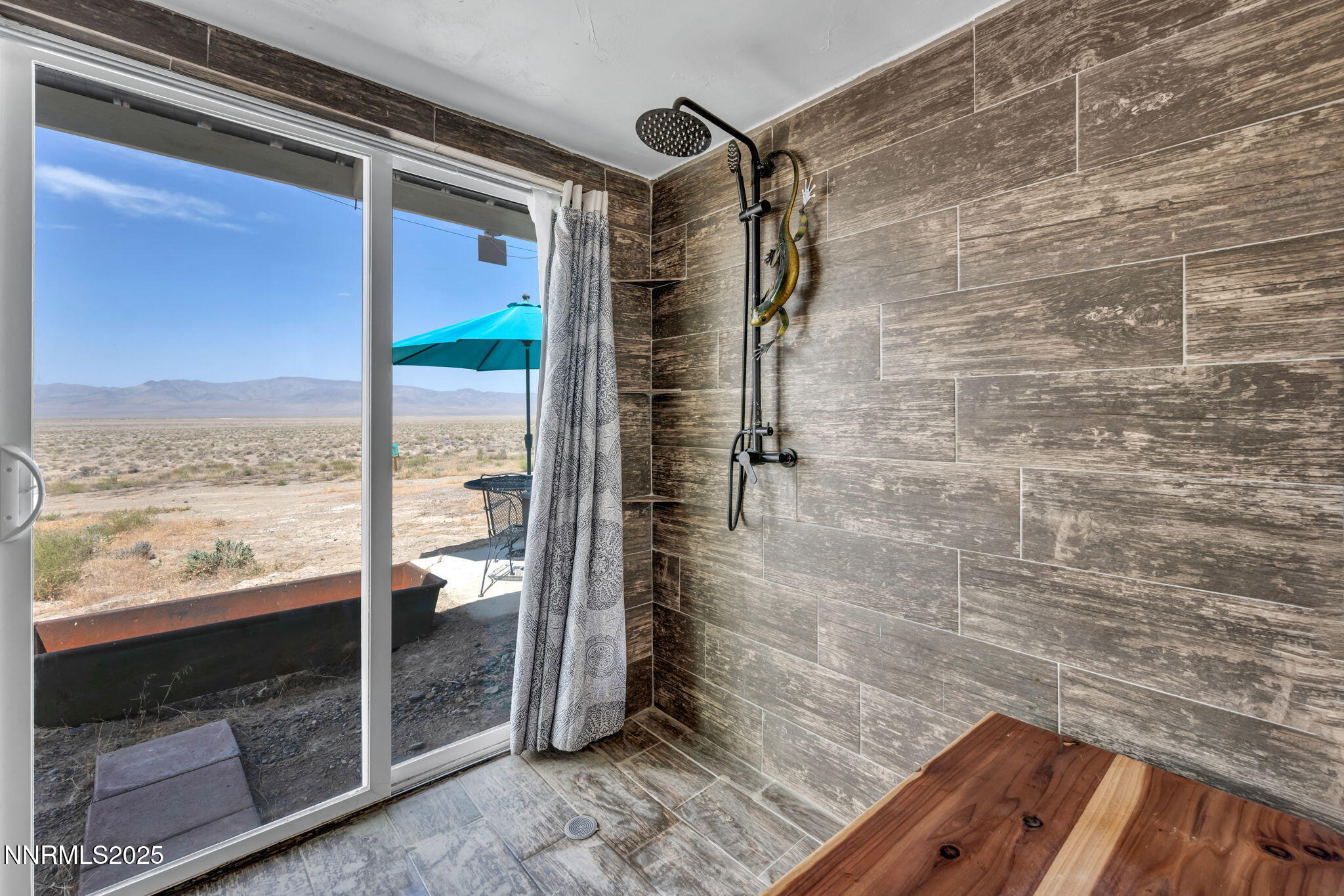 14995 Coal Canyon Road Property Photo 26