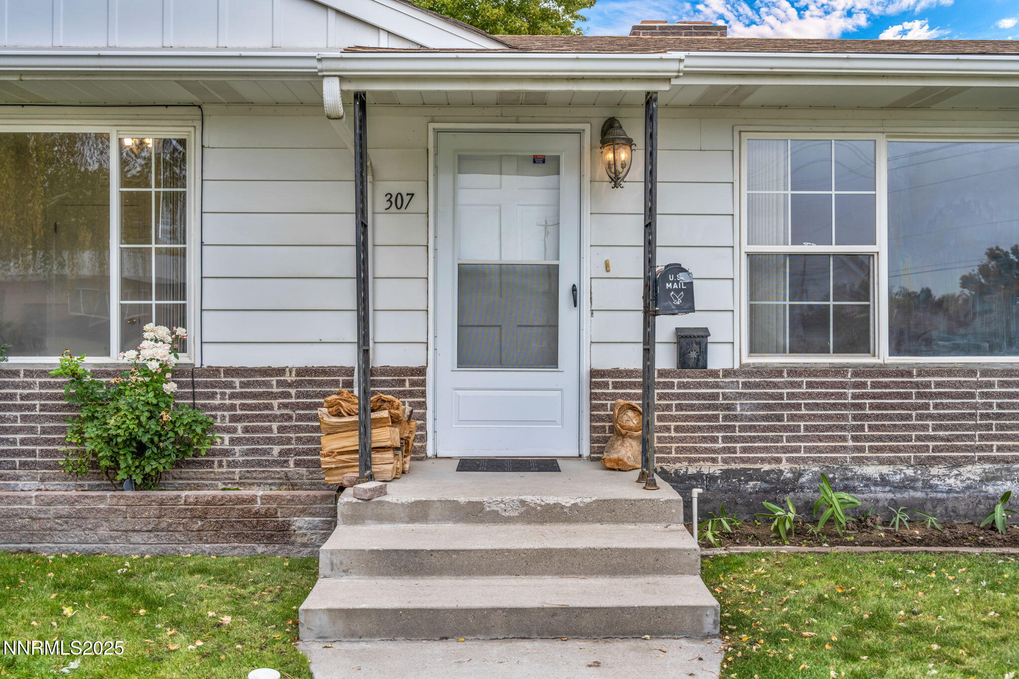 307 S California Street Property Photo 26