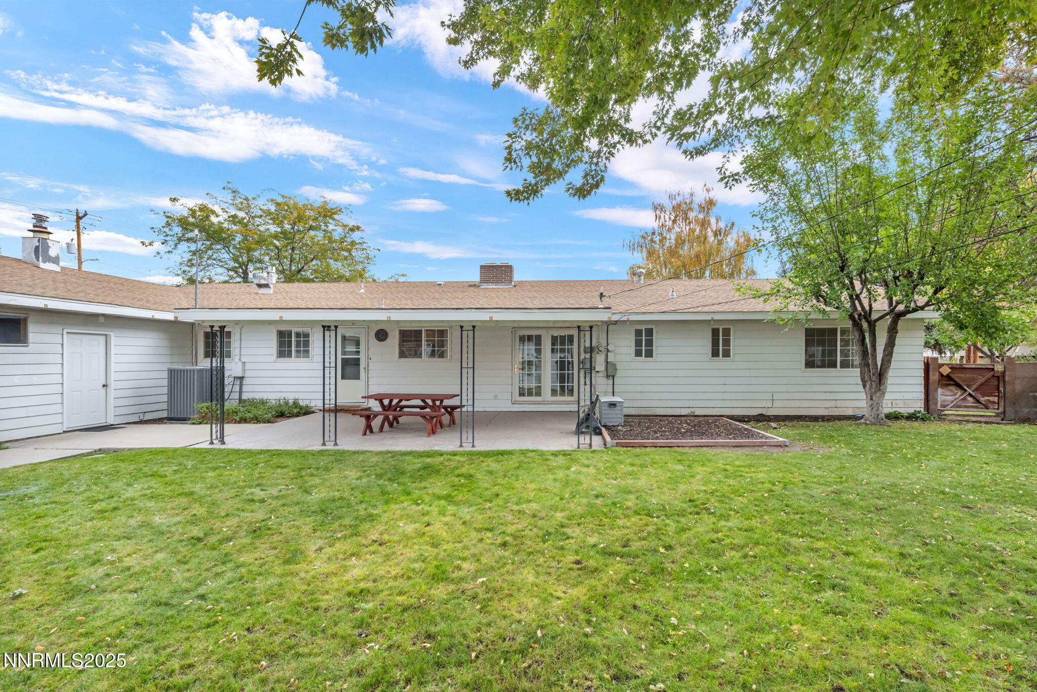 307 S California Street Property Photo 28