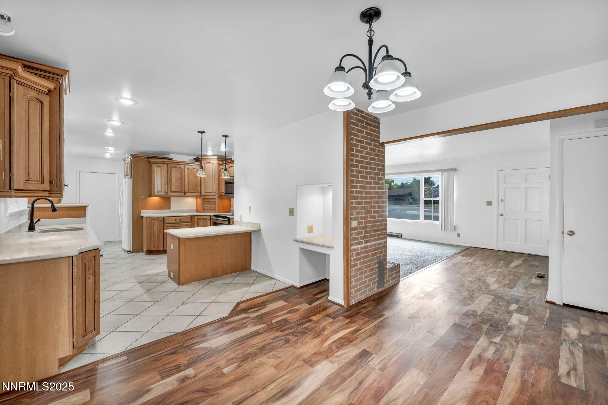 307 S California Street Property Photo 55