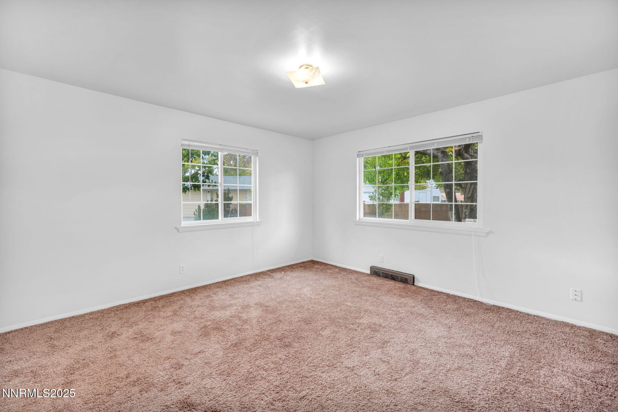 307 S California Street Property Photo 70