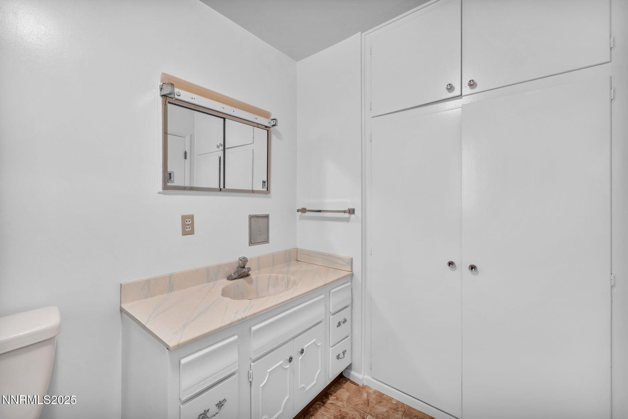 307 S California Street Property Photo 74