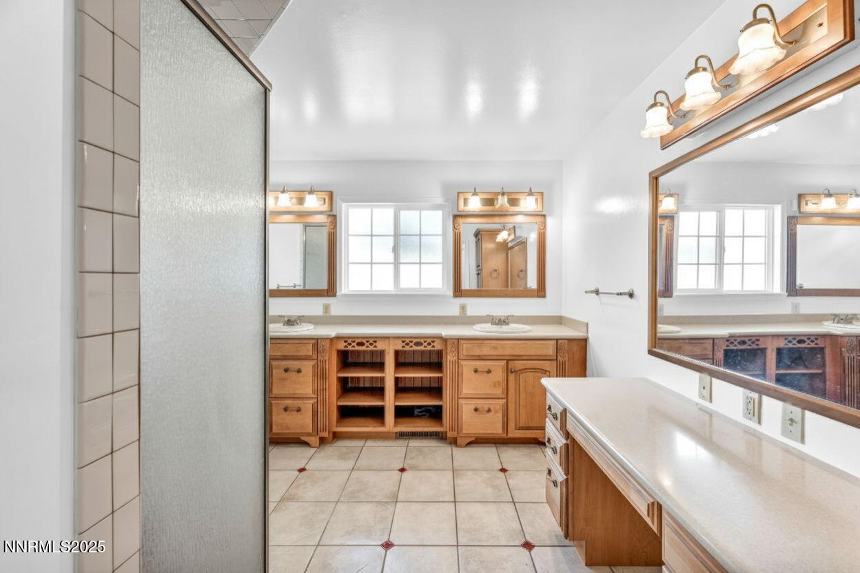 307 S California Street Property Photo 88