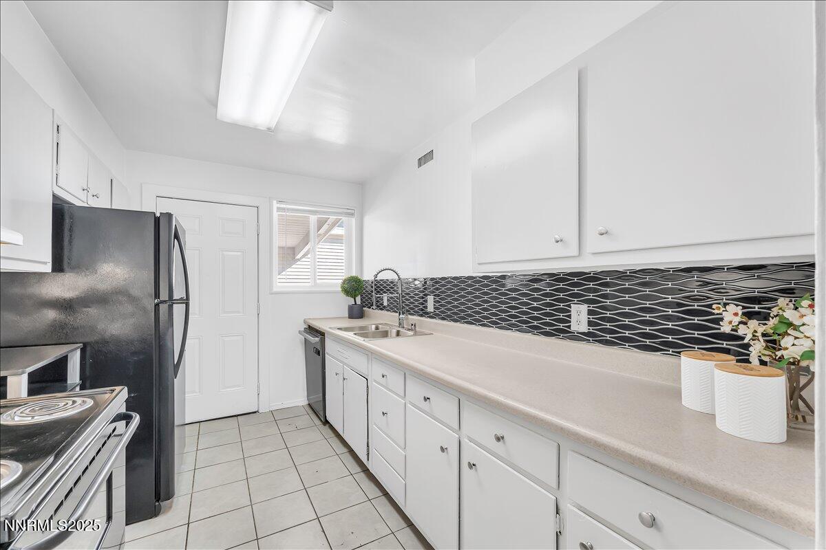 12123 Andes Street Property Photo 6