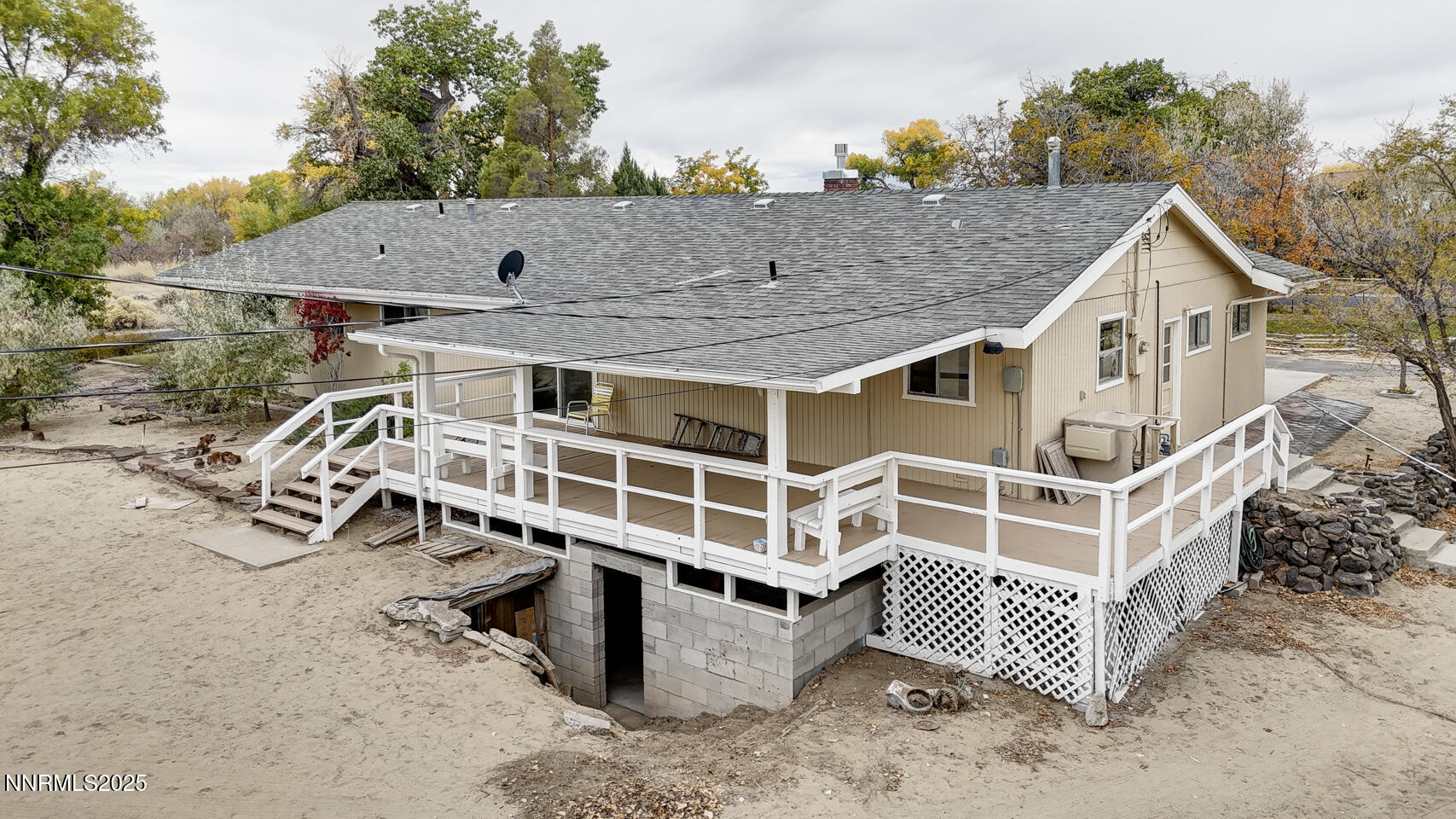 1495 Cedar Road Property Photo 3