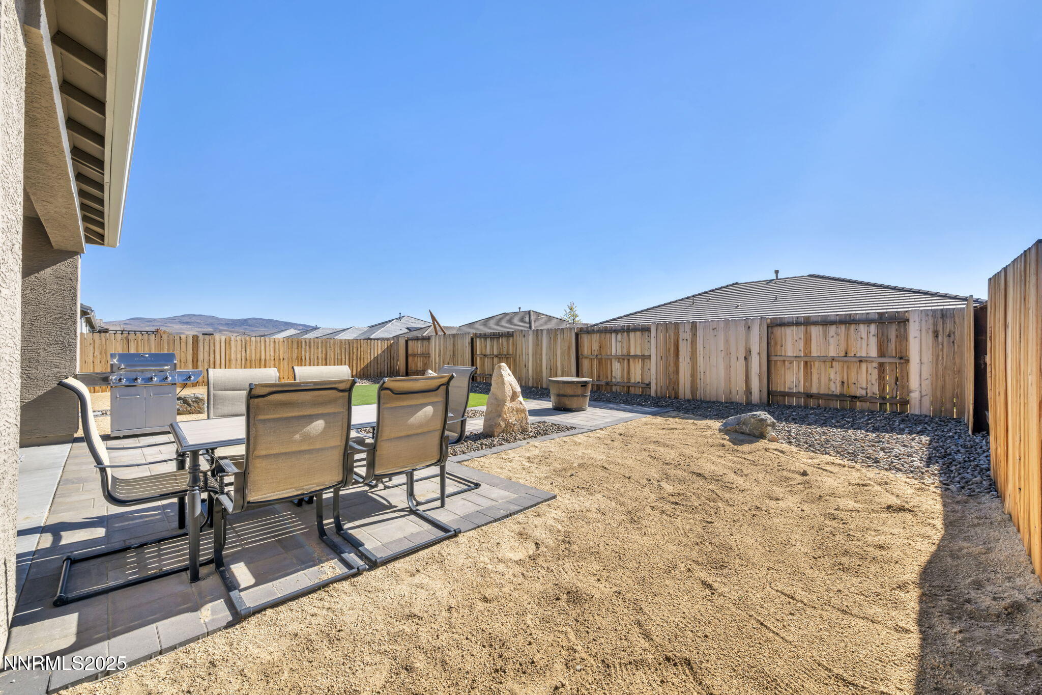 1030 Garden Pond Way Property Photo 6