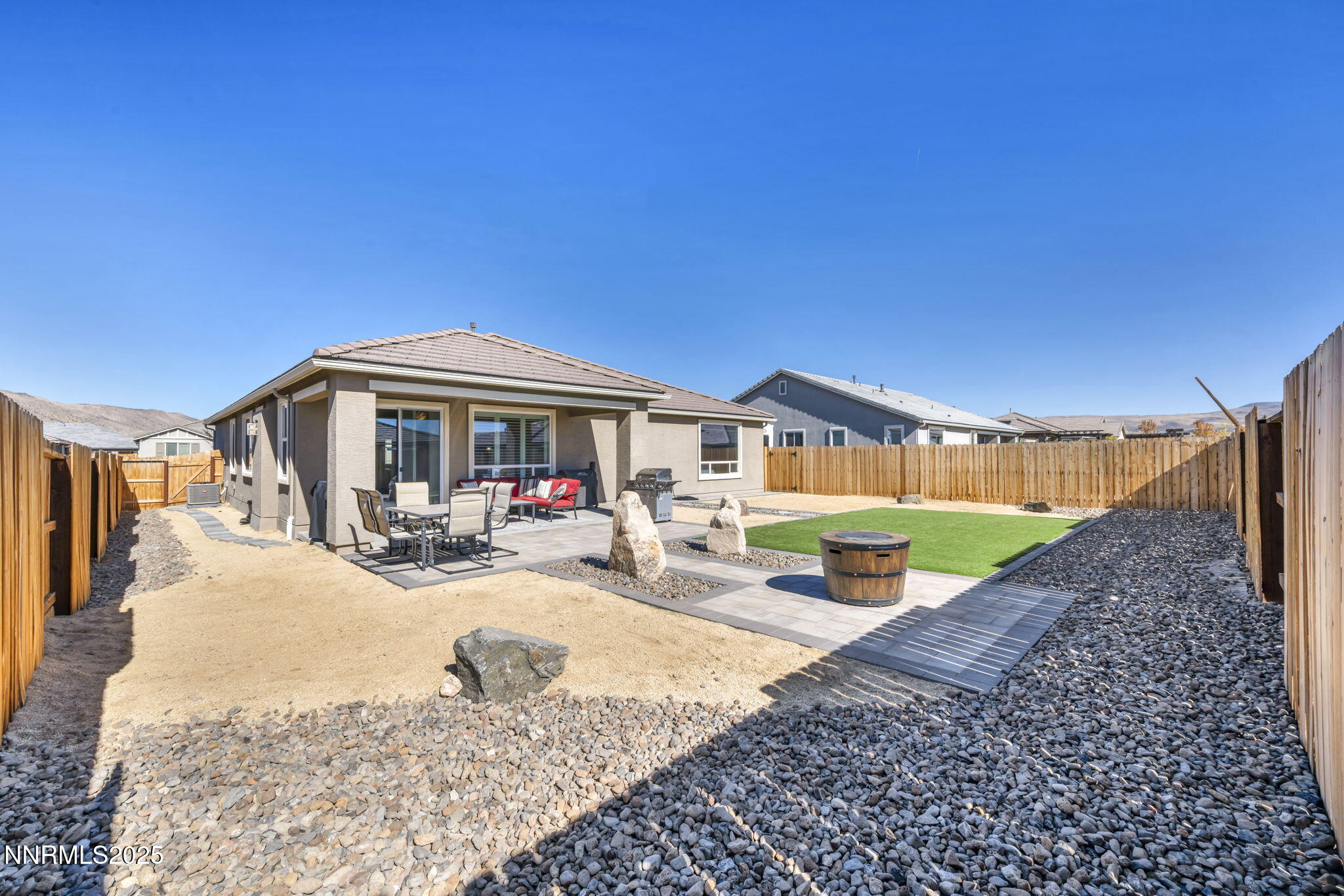 1030 Garden Pond Way Property Photo 7