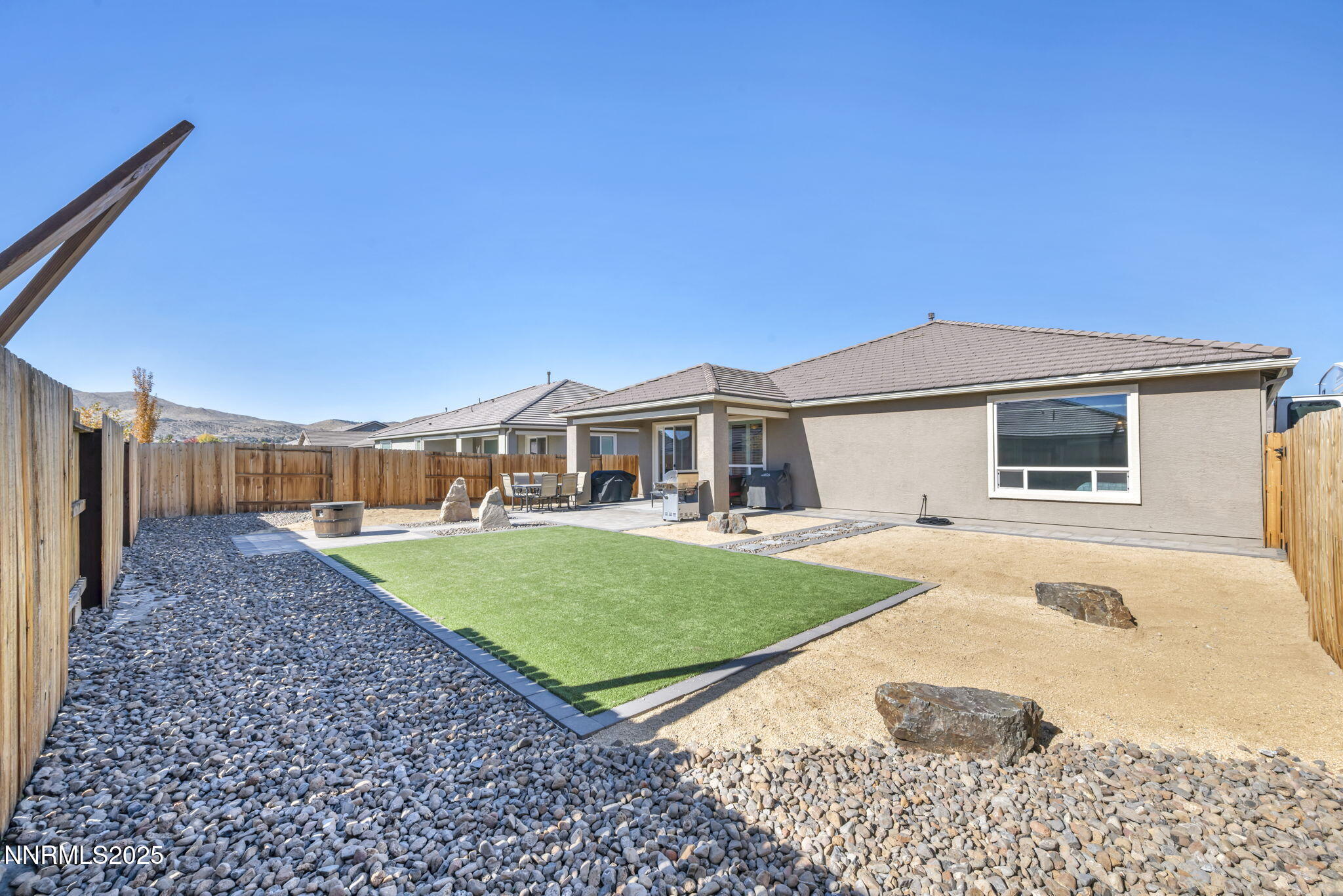 1030 Garden Pond Way Property Photo 8