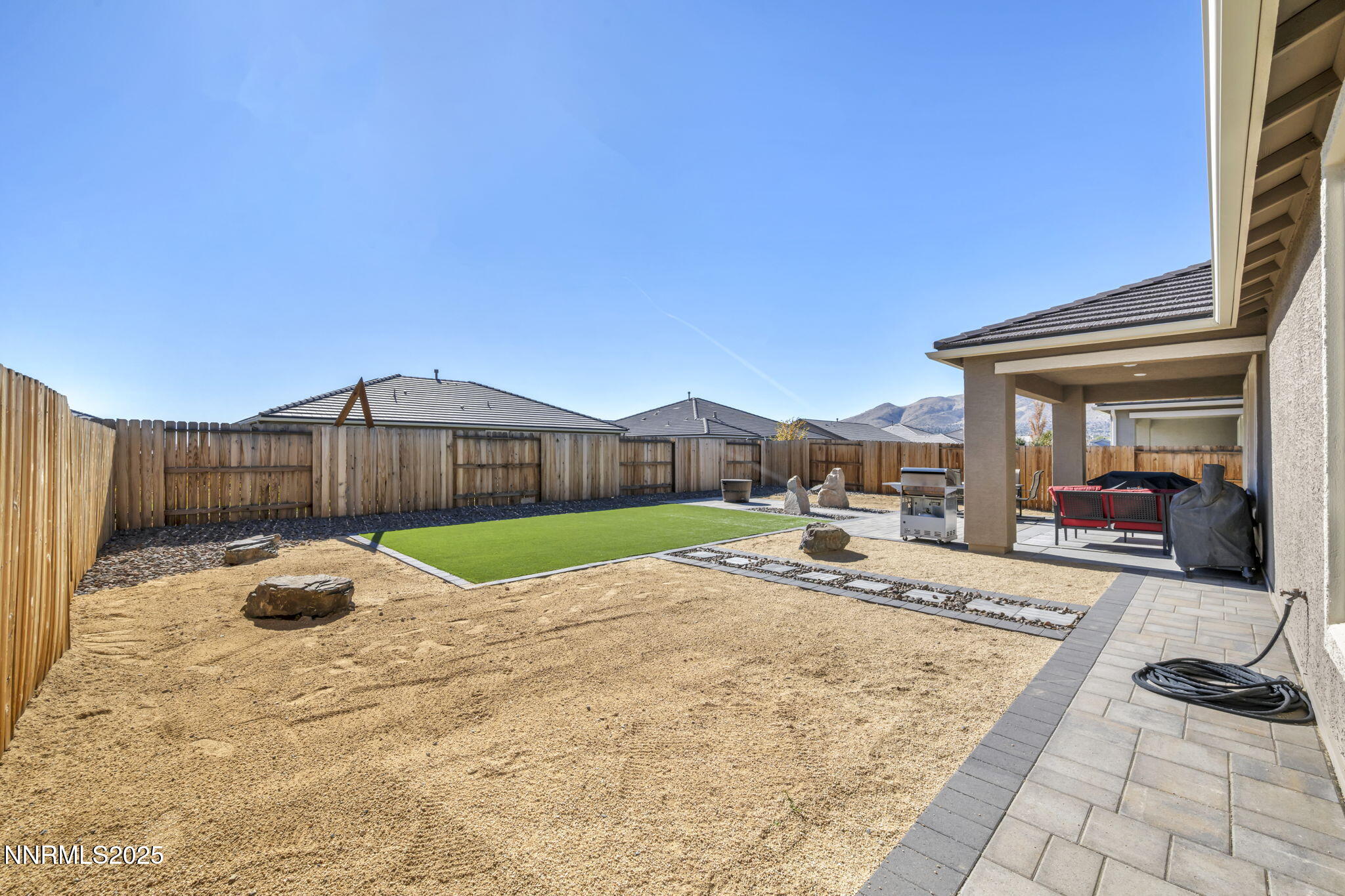 1030 Garden Pond Way Property Photo 9