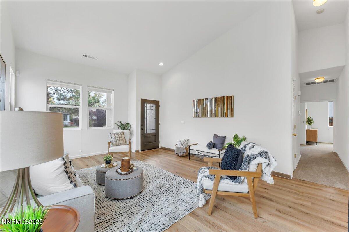 9175 Rising Moon Drive Property Photo 5