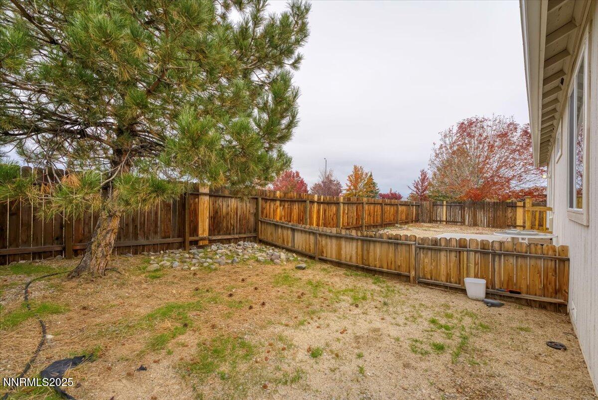 9175 Rising Moon Drive Property Photo 17